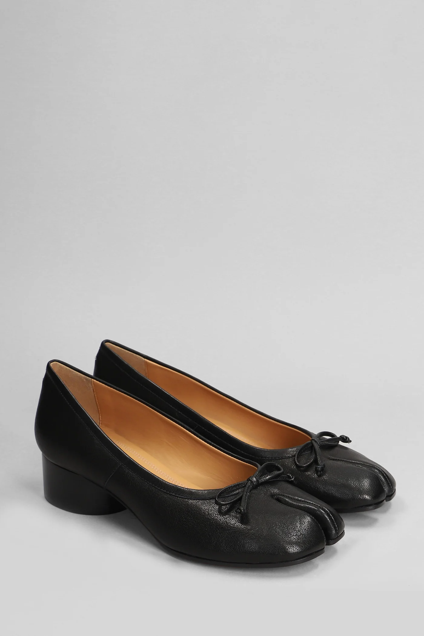 Tabi Ballet flats in black leather - Image 2