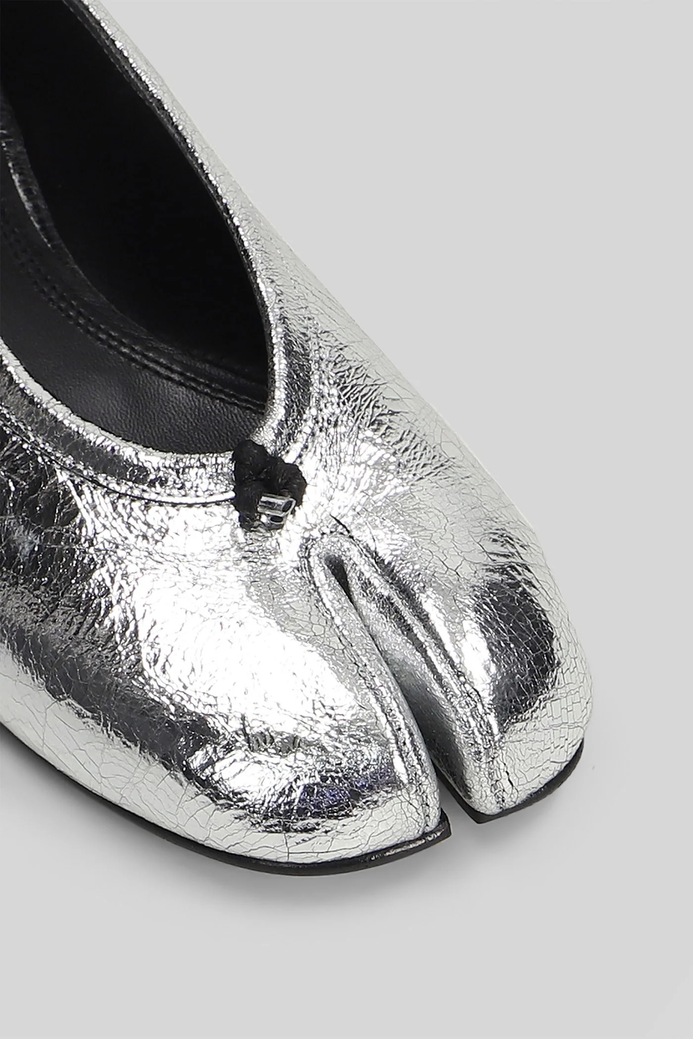 Tabi Ballet flats in silver leather - Image 15