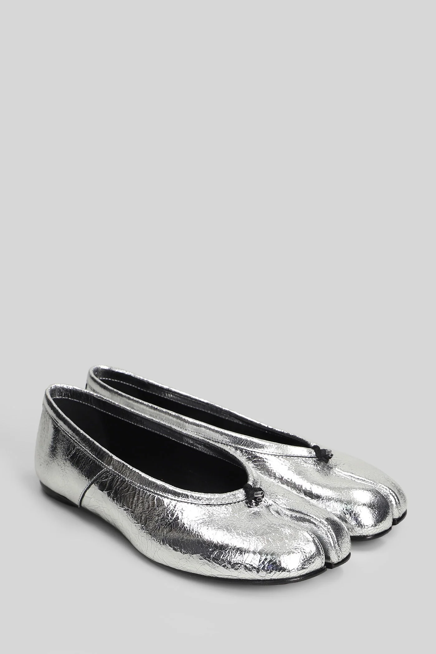 Tabi Ballet flats in silver leather - Image 37