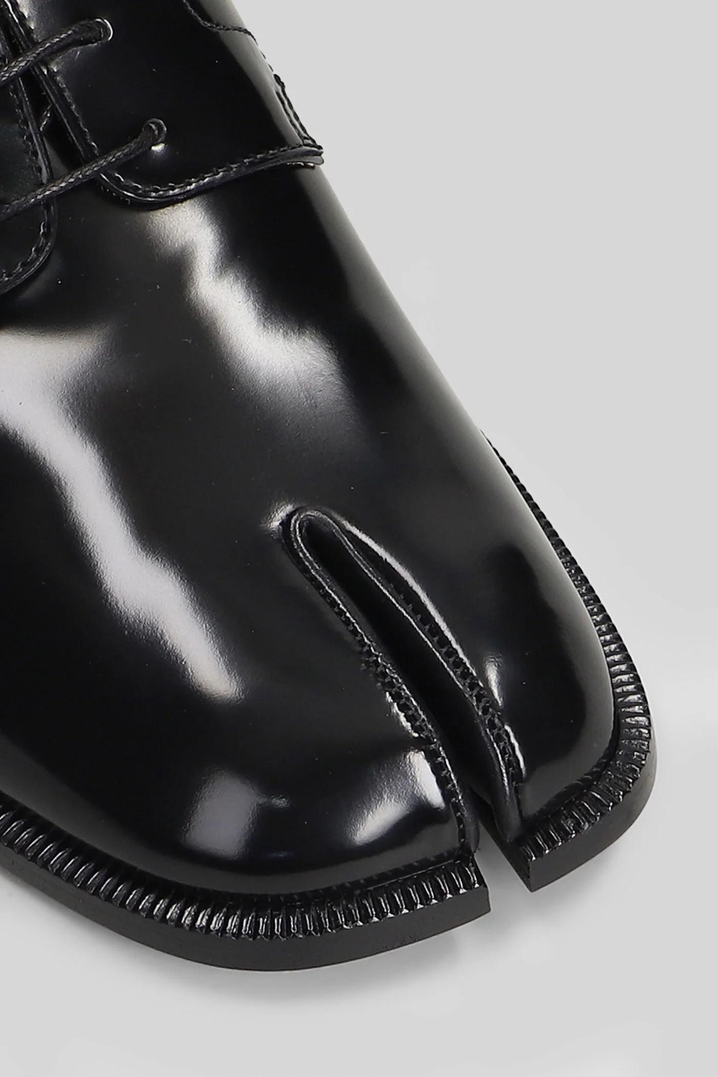 Tabi Lace up shoes in black leather - Image 5