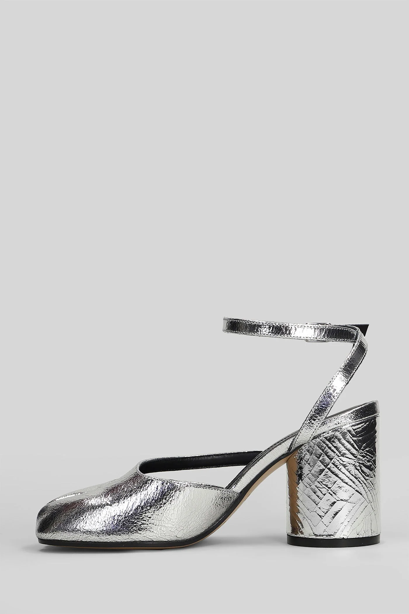 Tabi Pumps in silver leather - Image 13