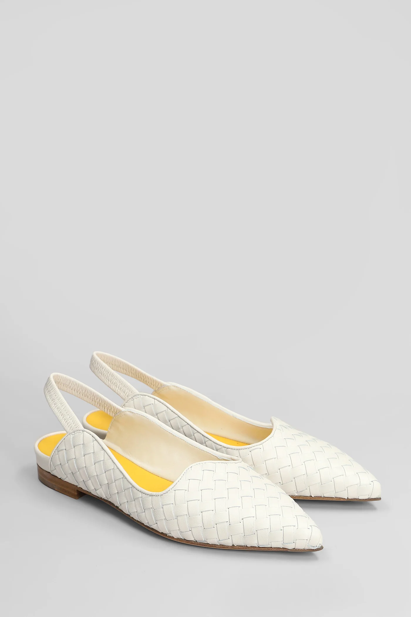 Ballet flats in white leather - Image 2