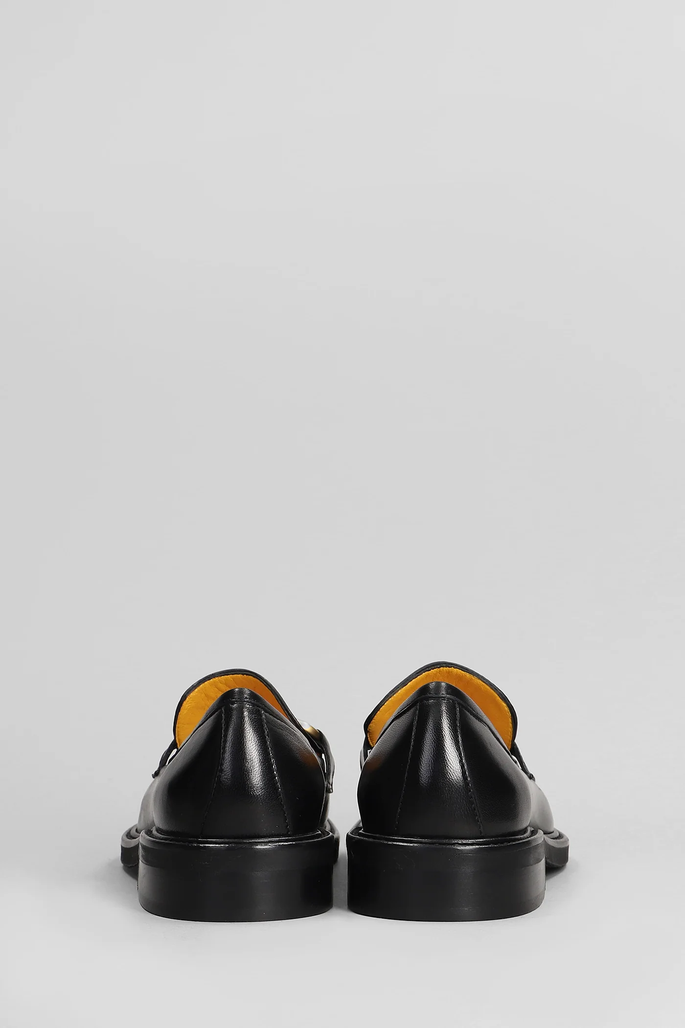 Loafers in black leather - Image 4