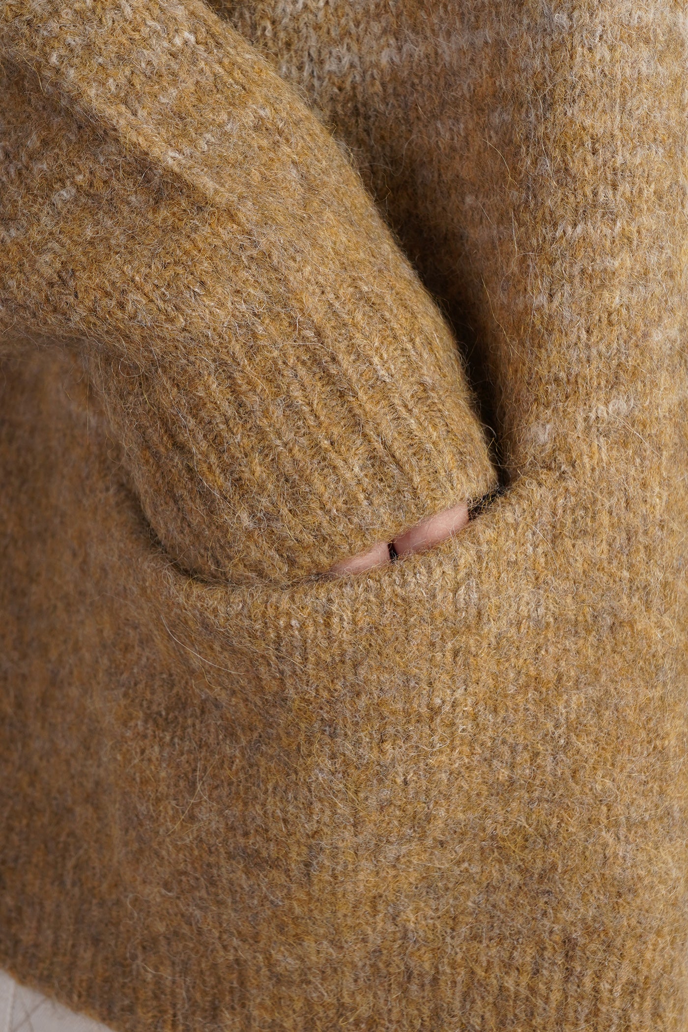 Danea Cardigan in yellow wool - Image 5