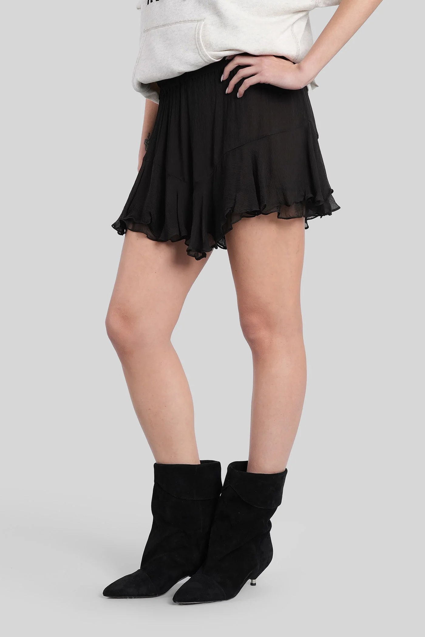 Sornel Shorts in black viscose - Image 4
