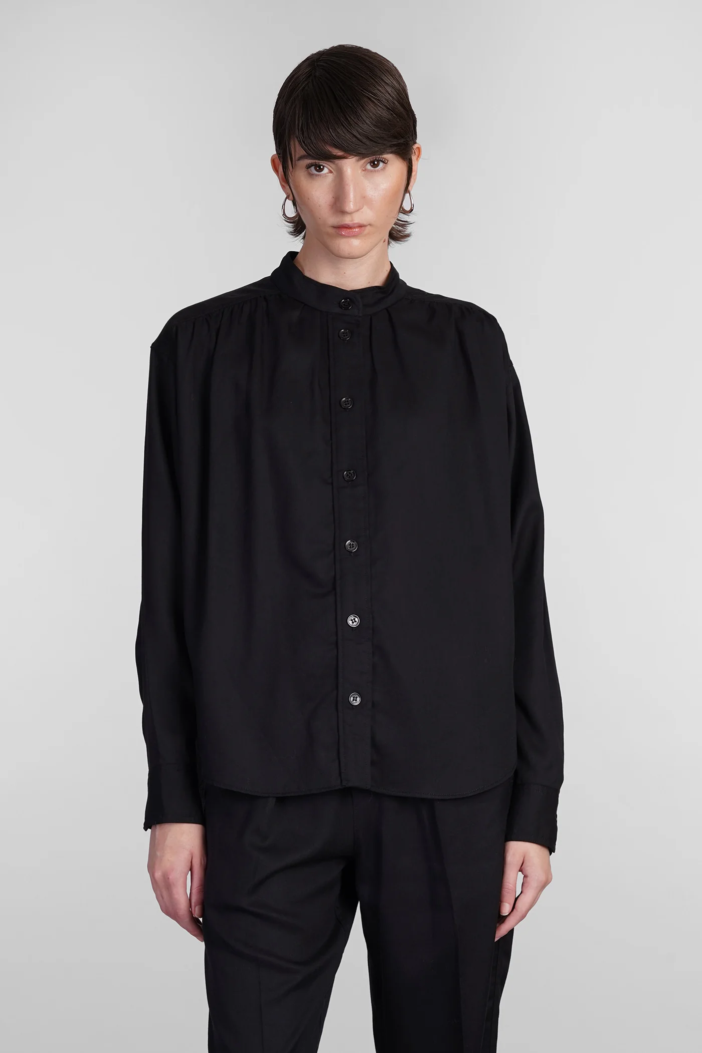 Violeta Shirt in black wool and polyester