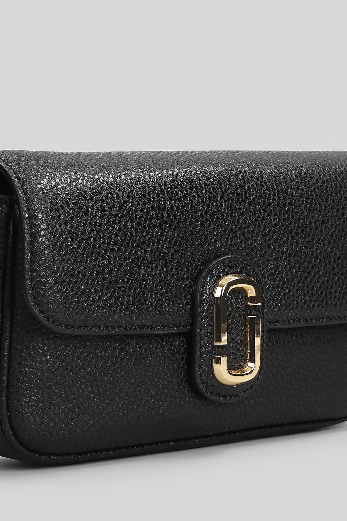 The chain mini bag Shoulder bag in black leather - Image 4