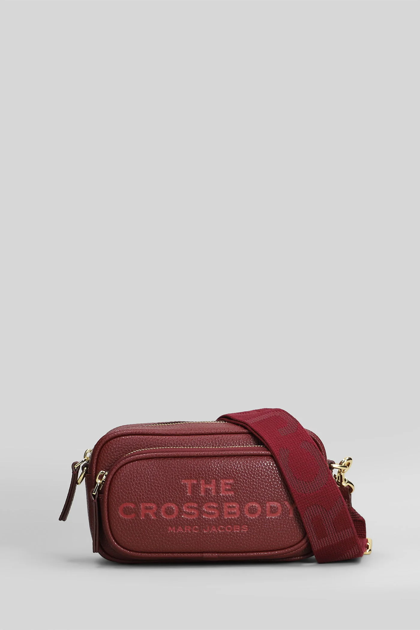 The crossbody Shoulder bag in bordeaux leather
