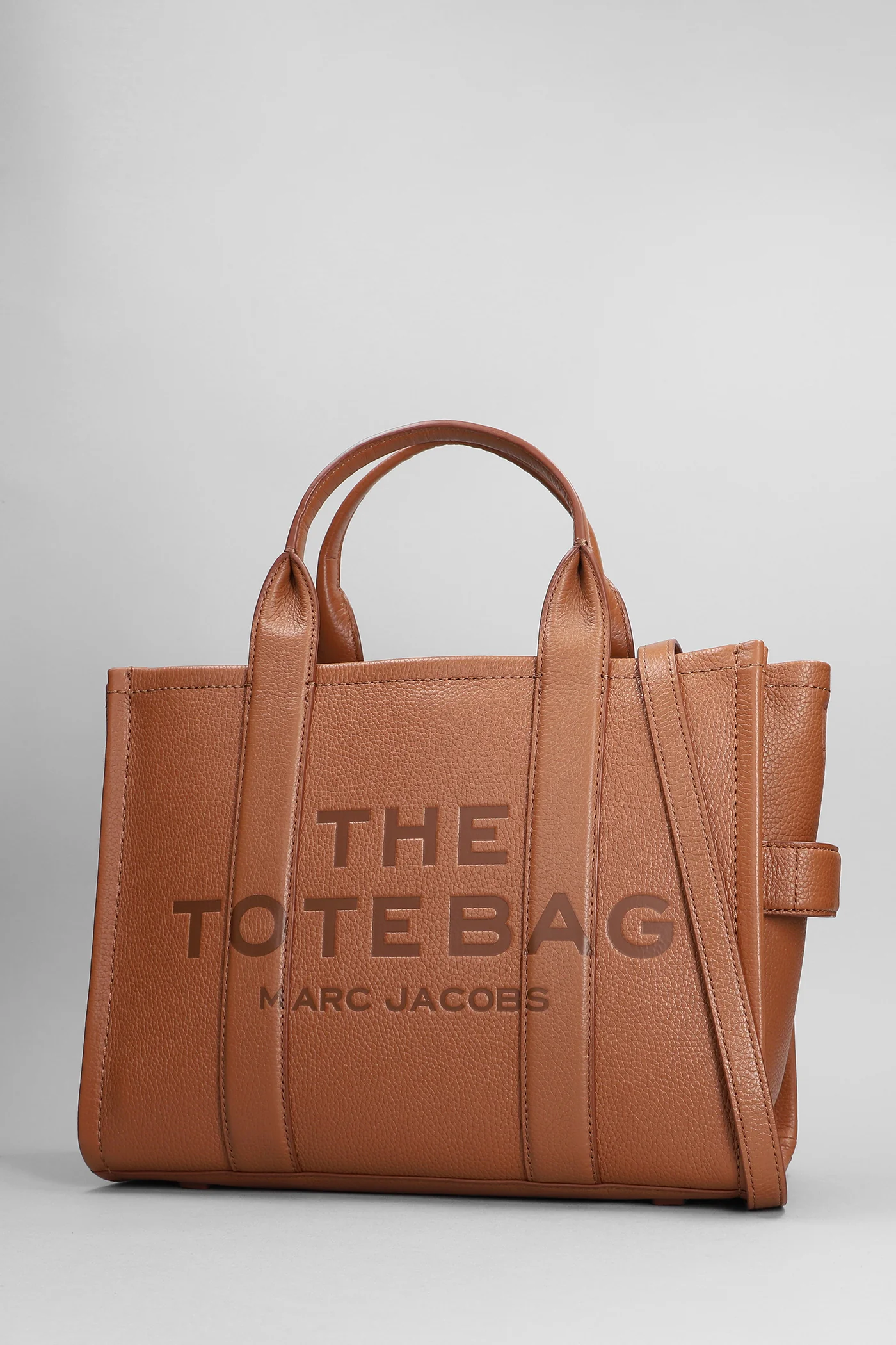 The medium tote Tote in leather color leather - Image 2