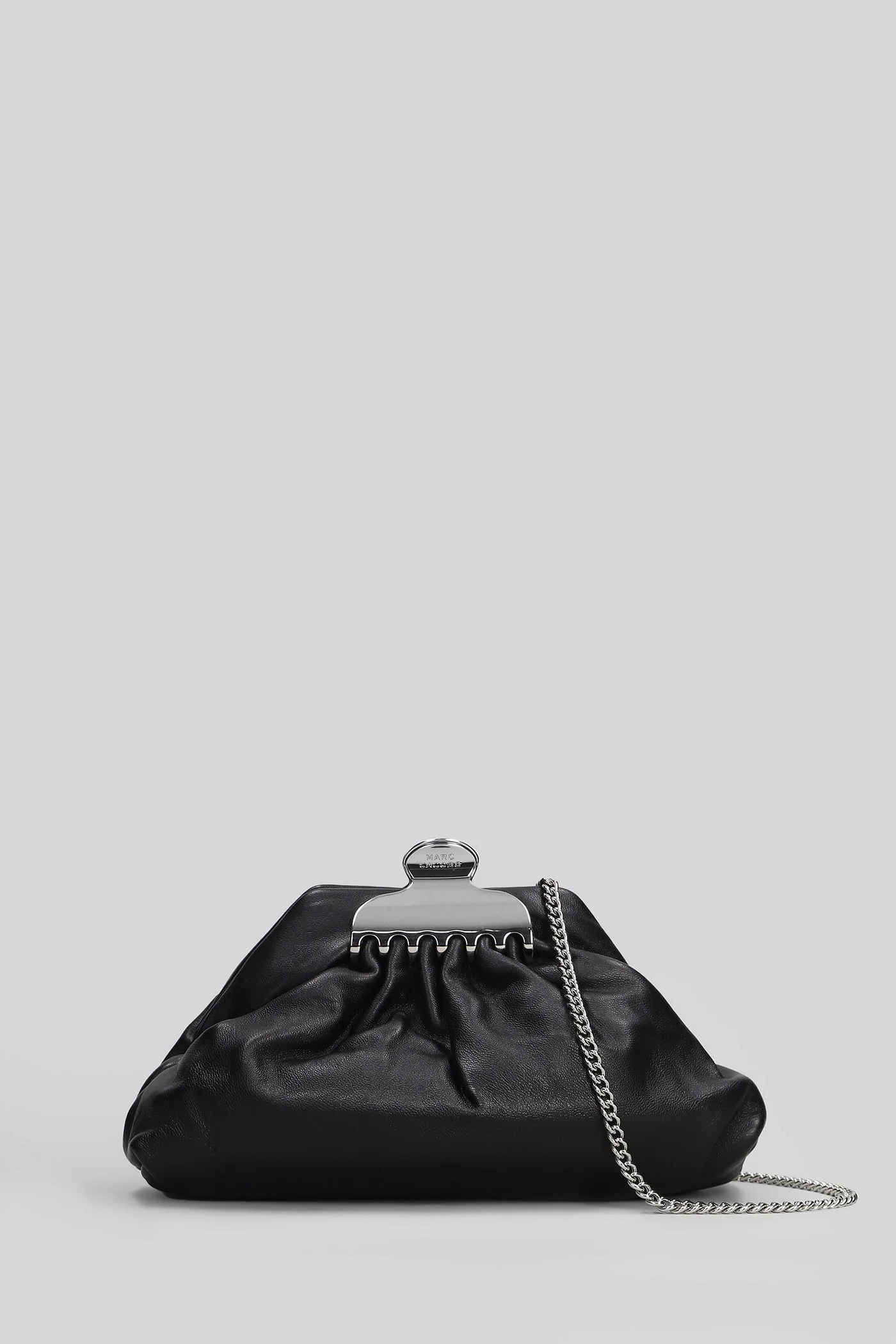 The small claw clip Clutch in black leather - Image 13