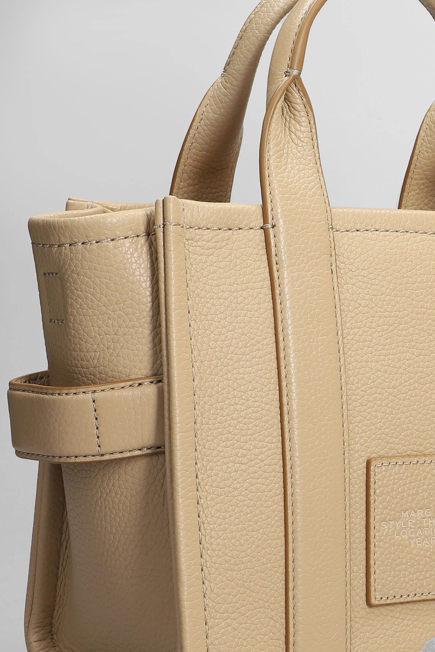 The small tote Tote in Camel leather - Image 4