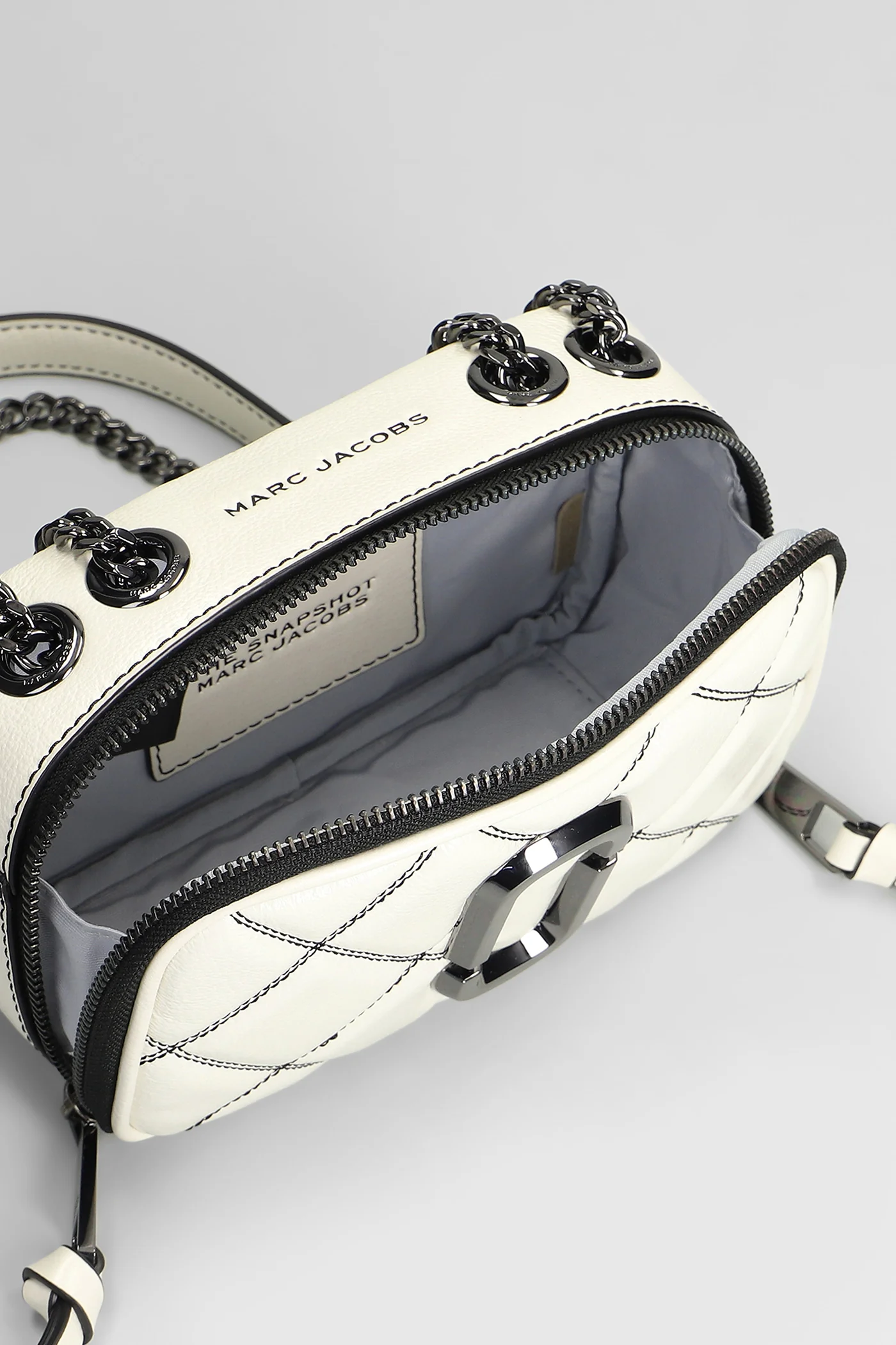 The softshot Shoulder bag in white leather - Image 4