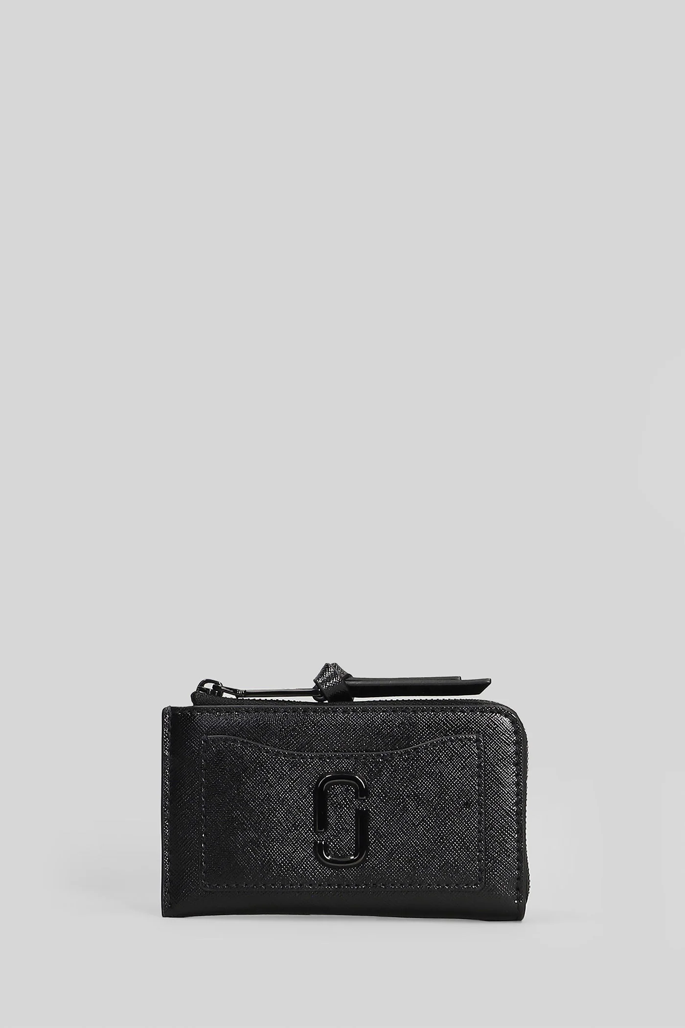 The top zip multi Wallet in black leather