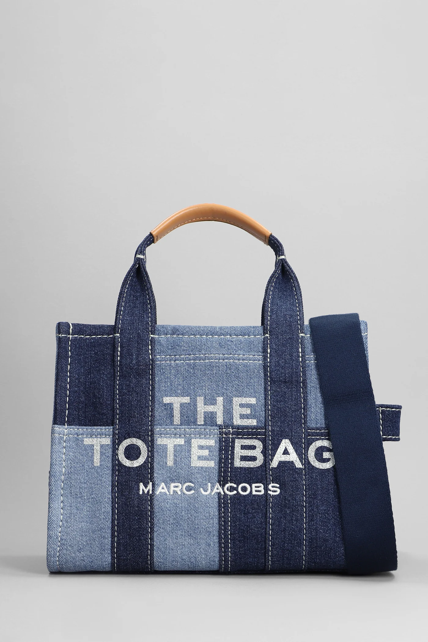 Traveler Tote in blue denim
