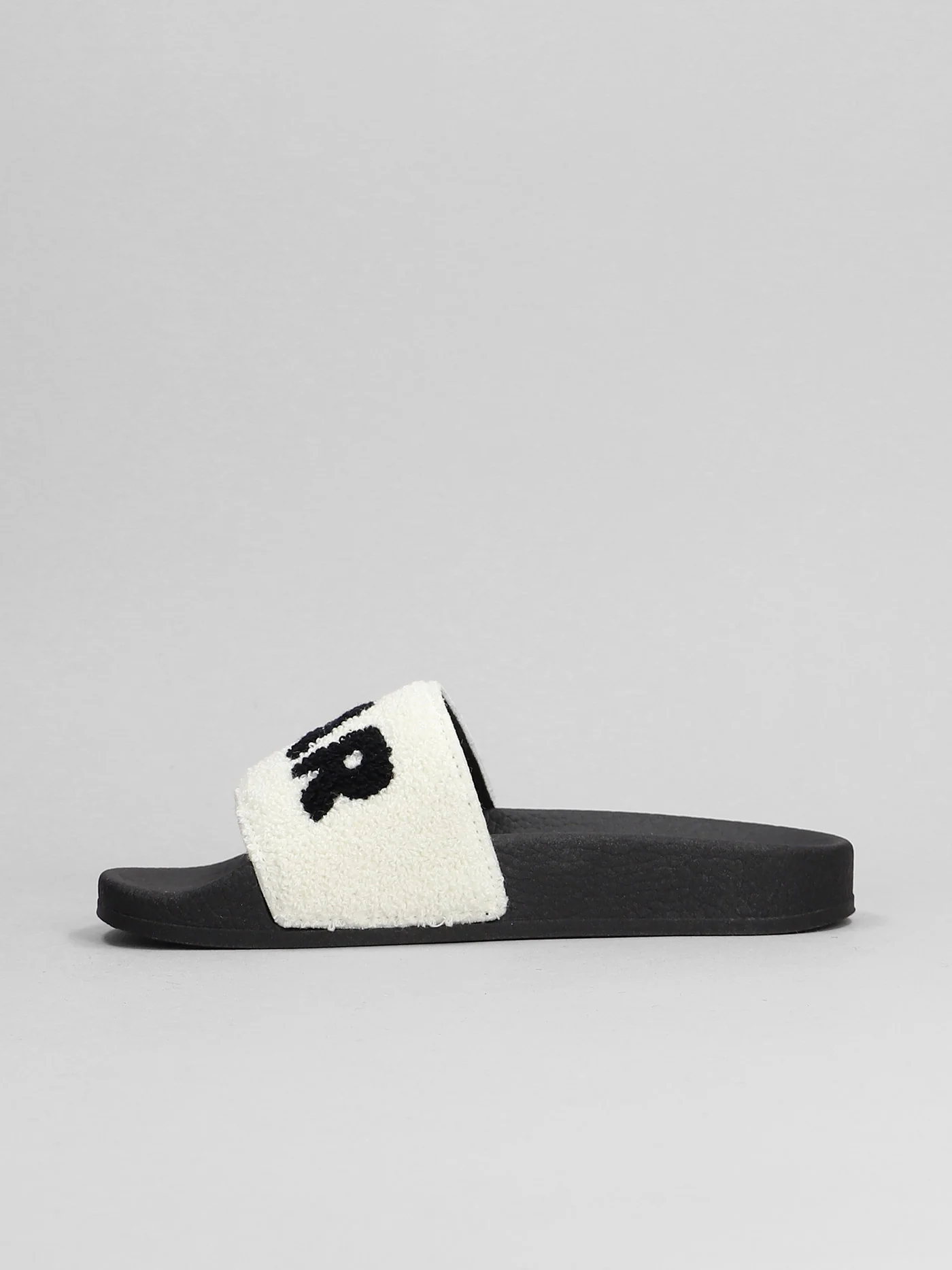 Flats in black rubber/plasic - Image 3