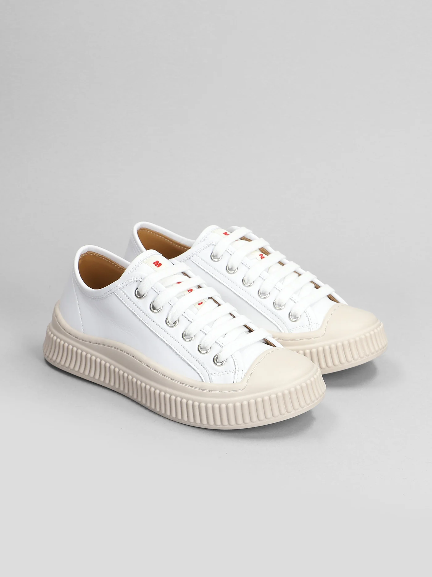 Sneakers in white leather - Image 2