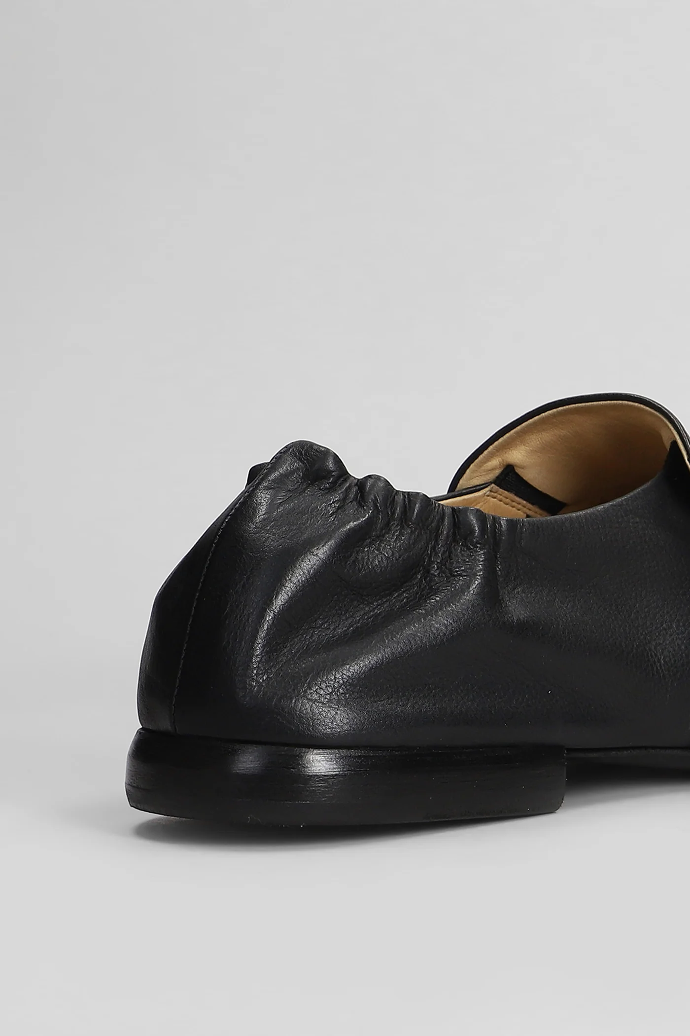 Mandolo Loafers in black leather - Image 5