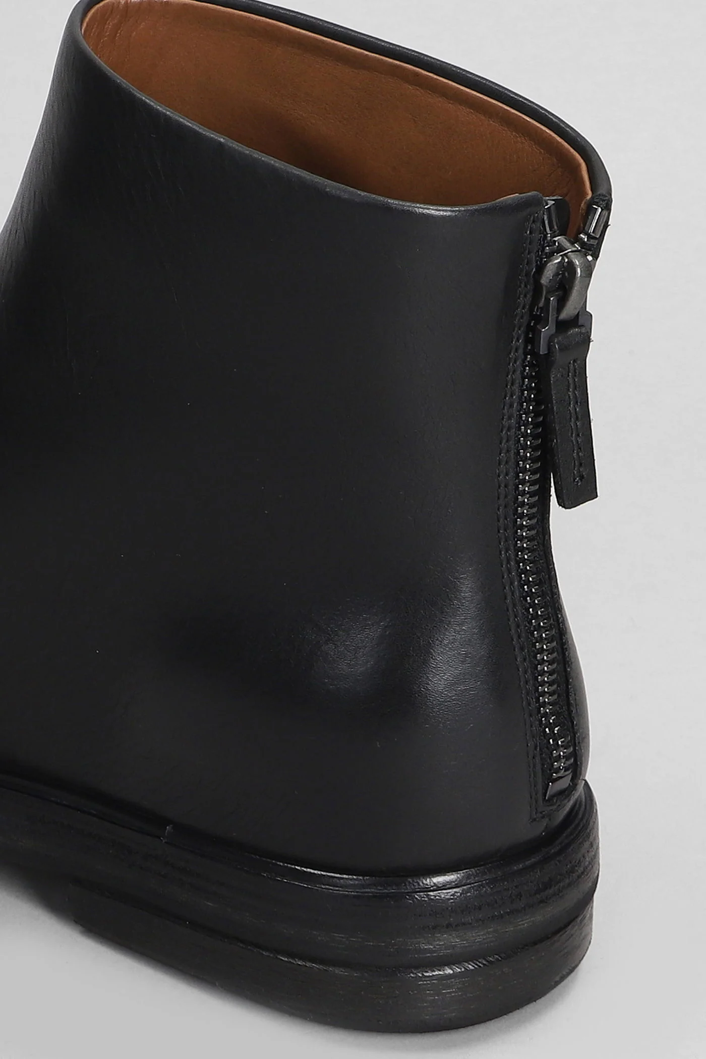 Zucca Ankle boots in black leather - Image 5