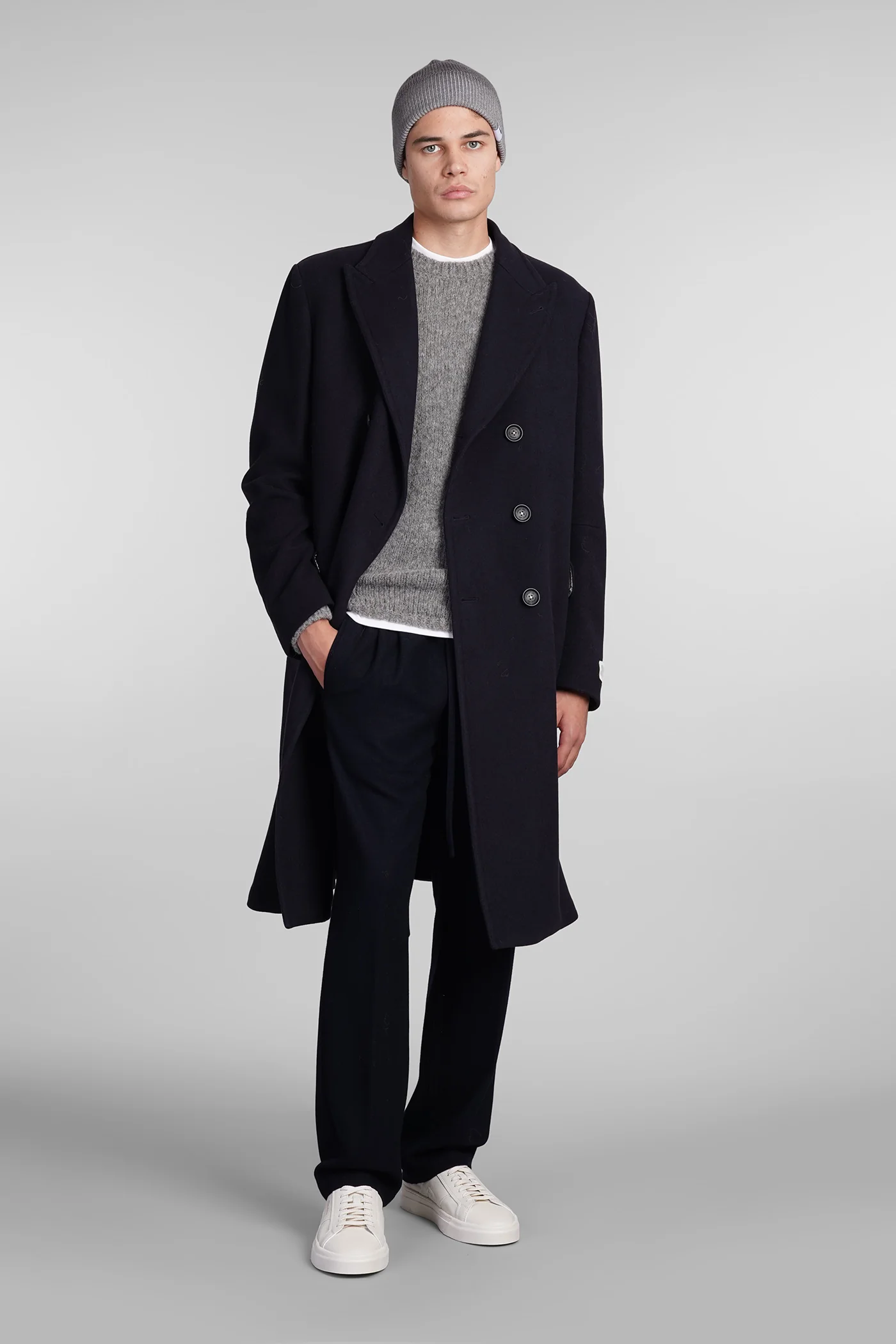 Nilo Knitwear in grey wool - Image 2