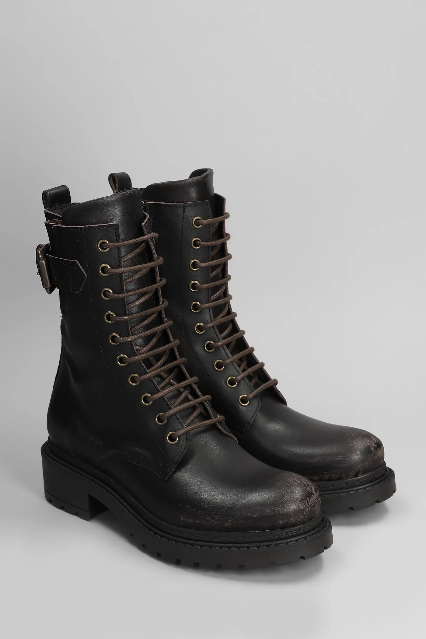 Combat boots in dark brown leather - Image 2