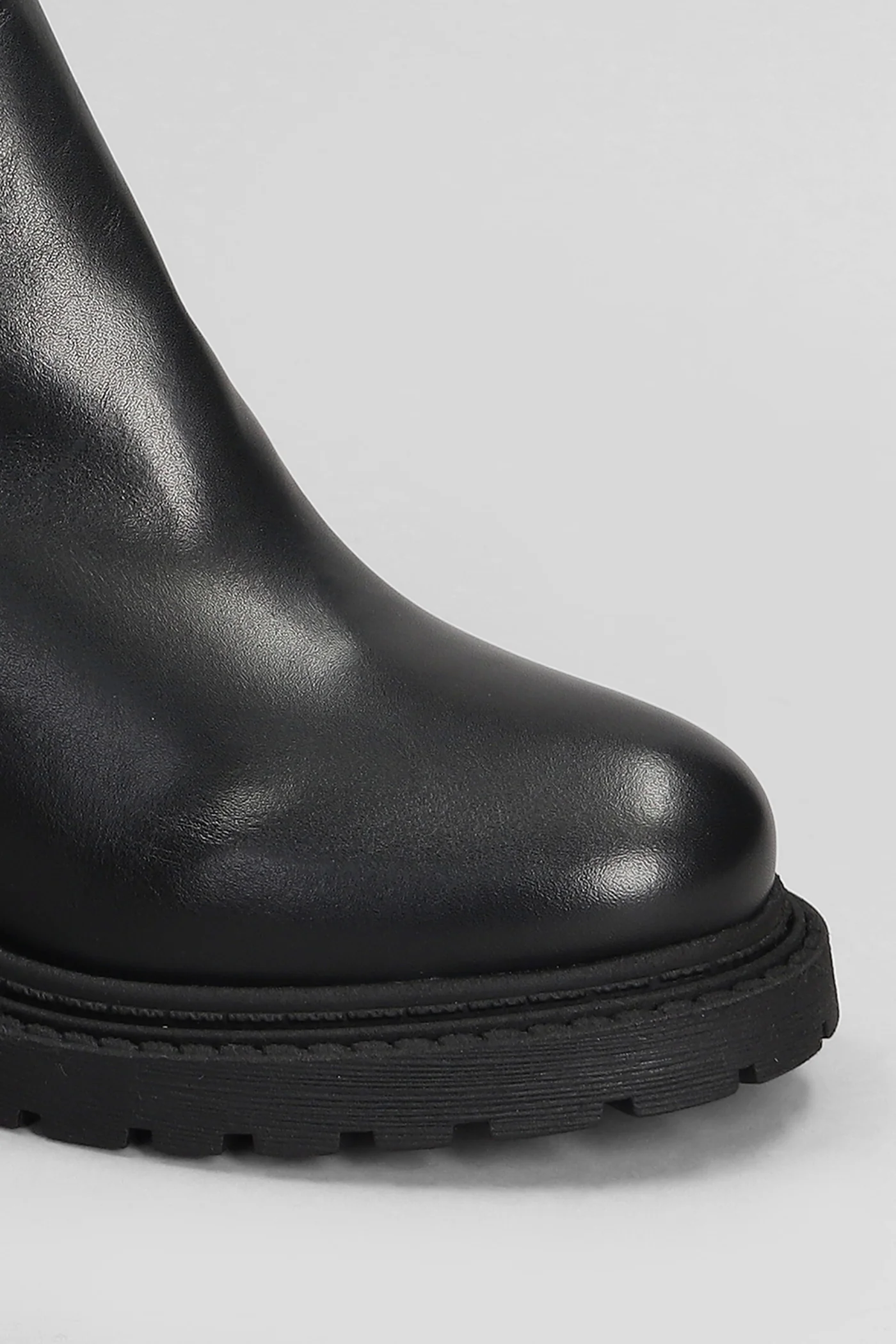 High heels Ankle boots in black leather - Image 5