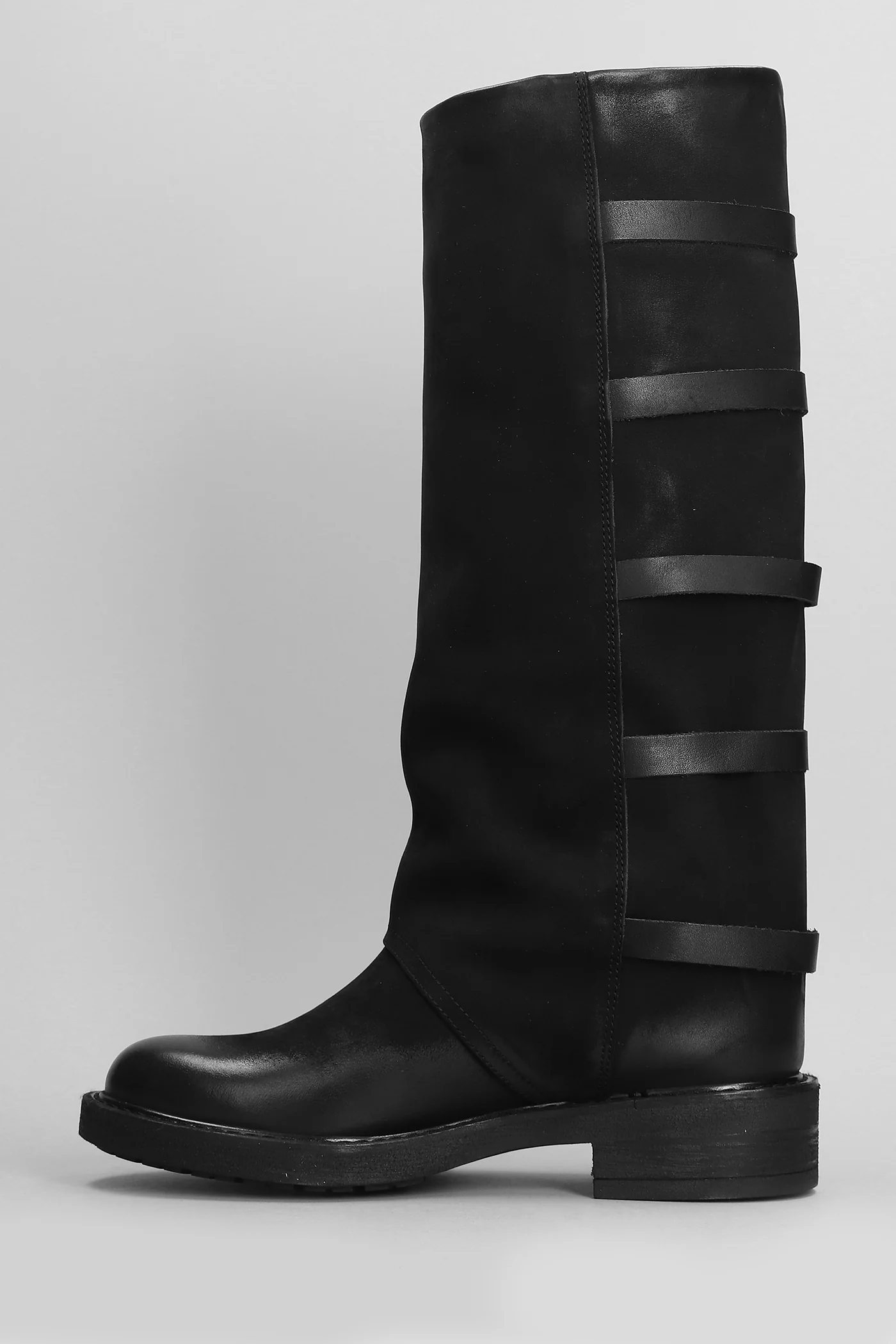 low heels boots in black nubuck - Image 3