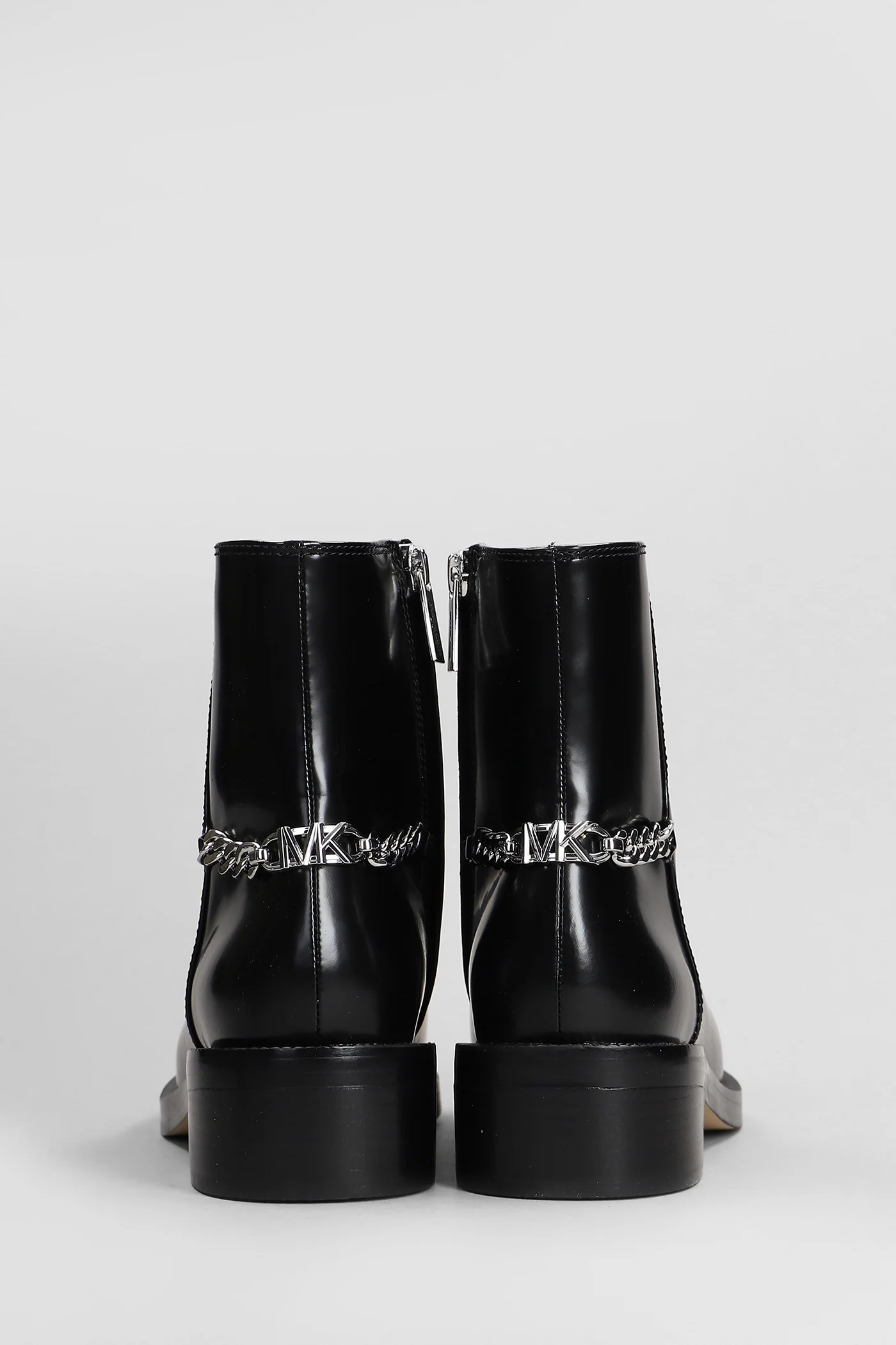 Carlisle low heels Ankle boots in black leather - Image 4