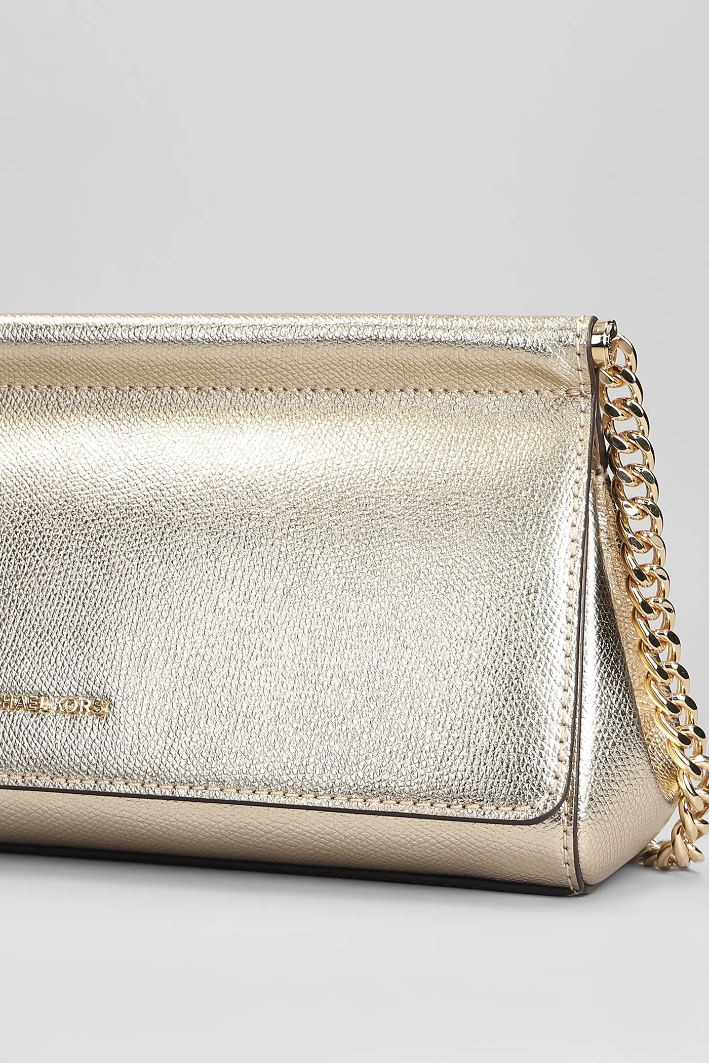 Carmine Shoulder bag in gold leather - Image 4