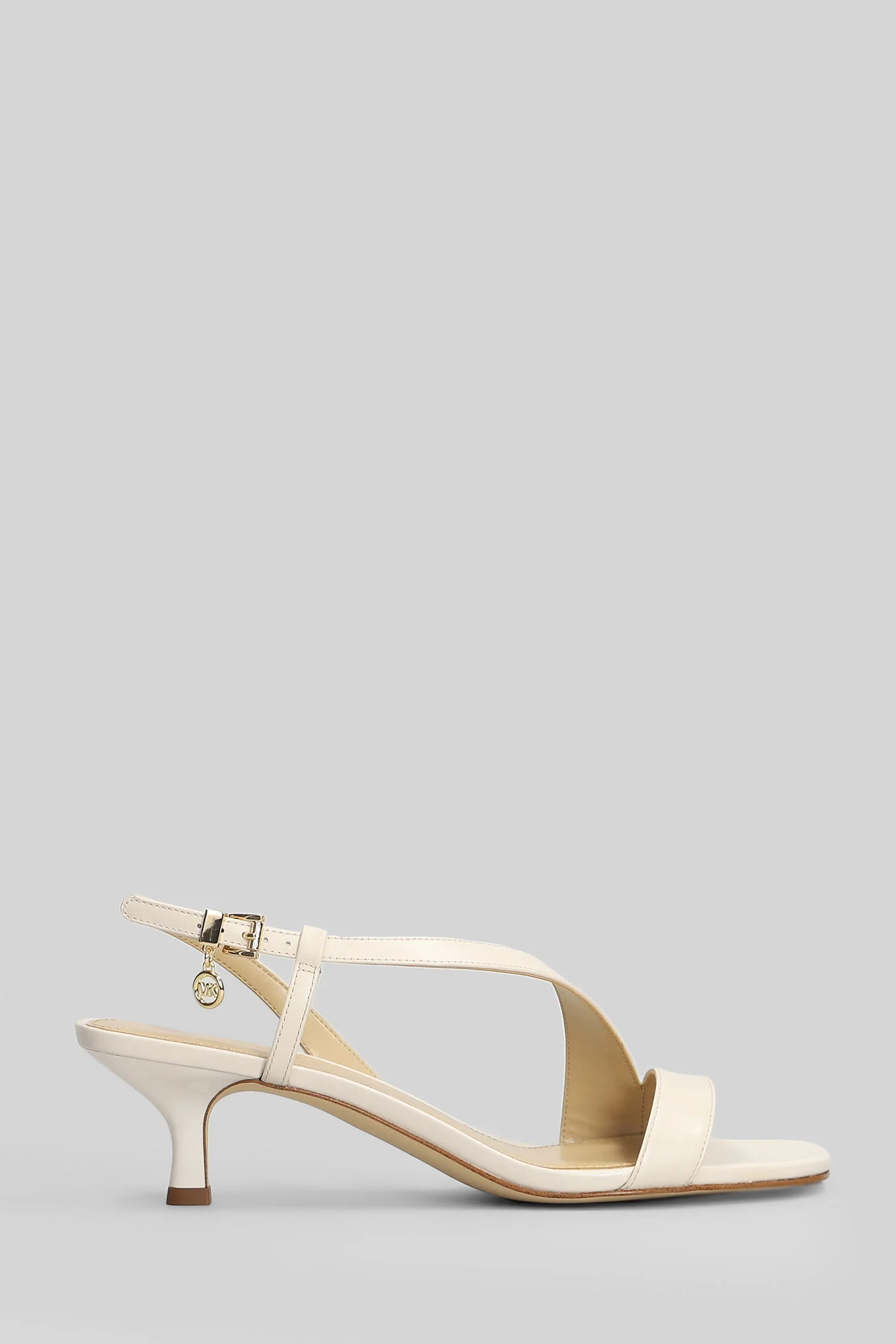 Jaida Sandals in beige leather