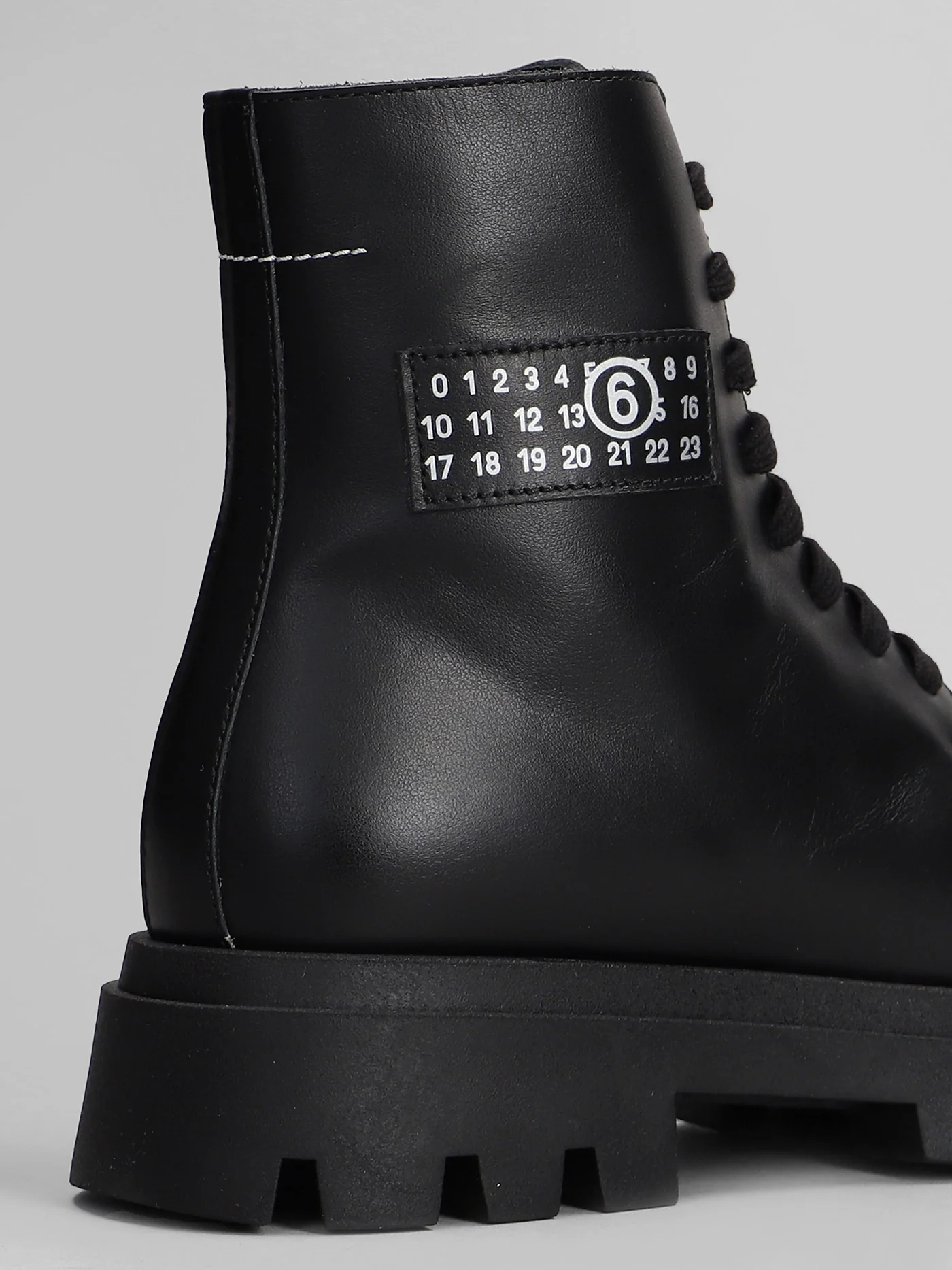 Combat boots in black leather - Image 5
