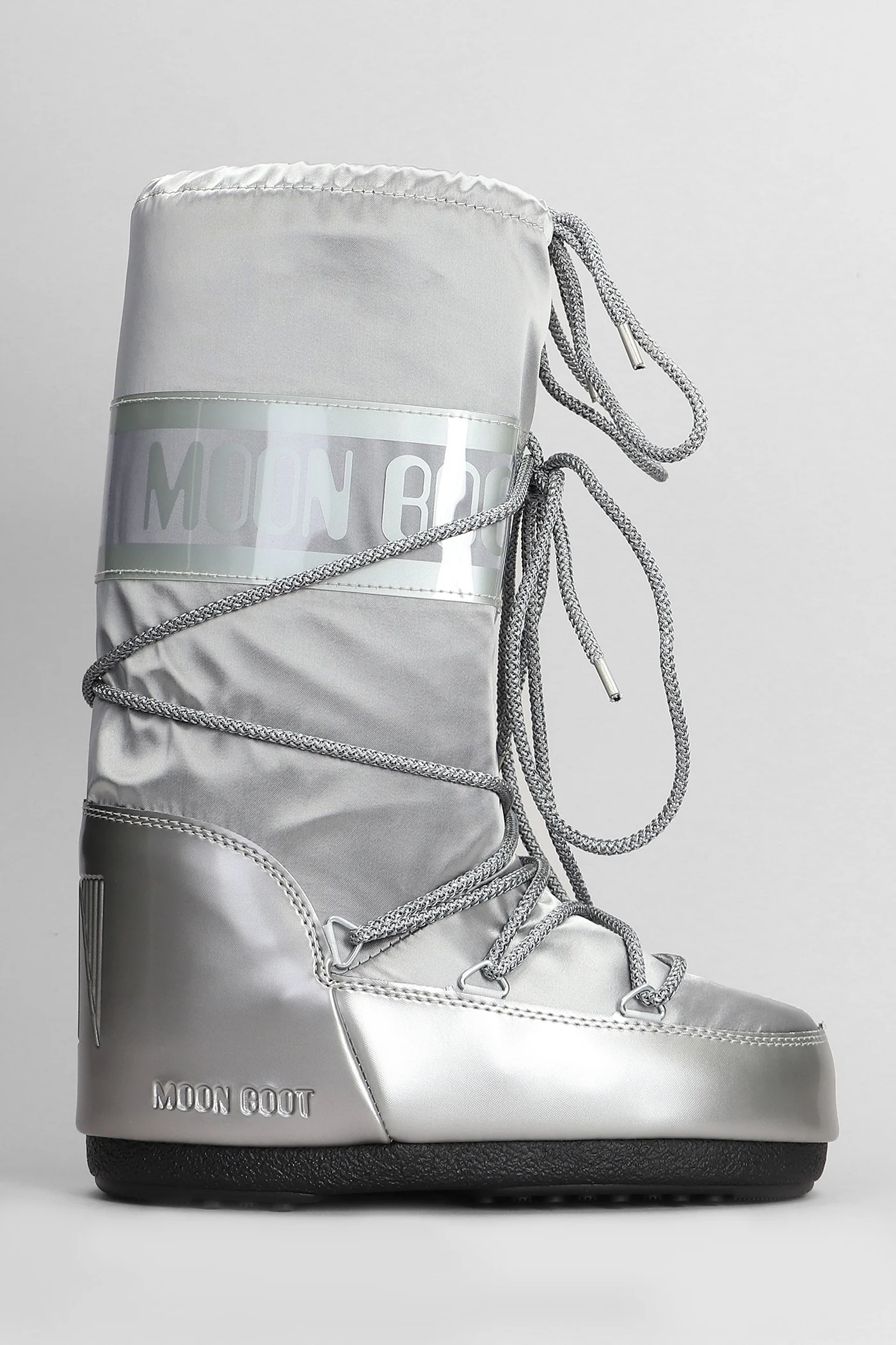 Mb icon glance low heels boots in silver nylon