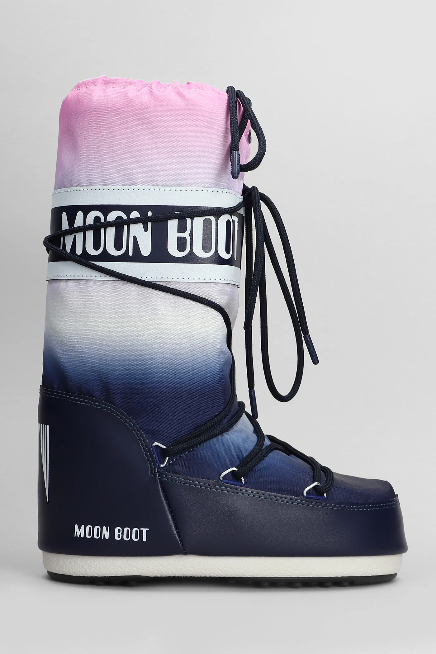 Mb icon moonrise low heels boots in blue nylon