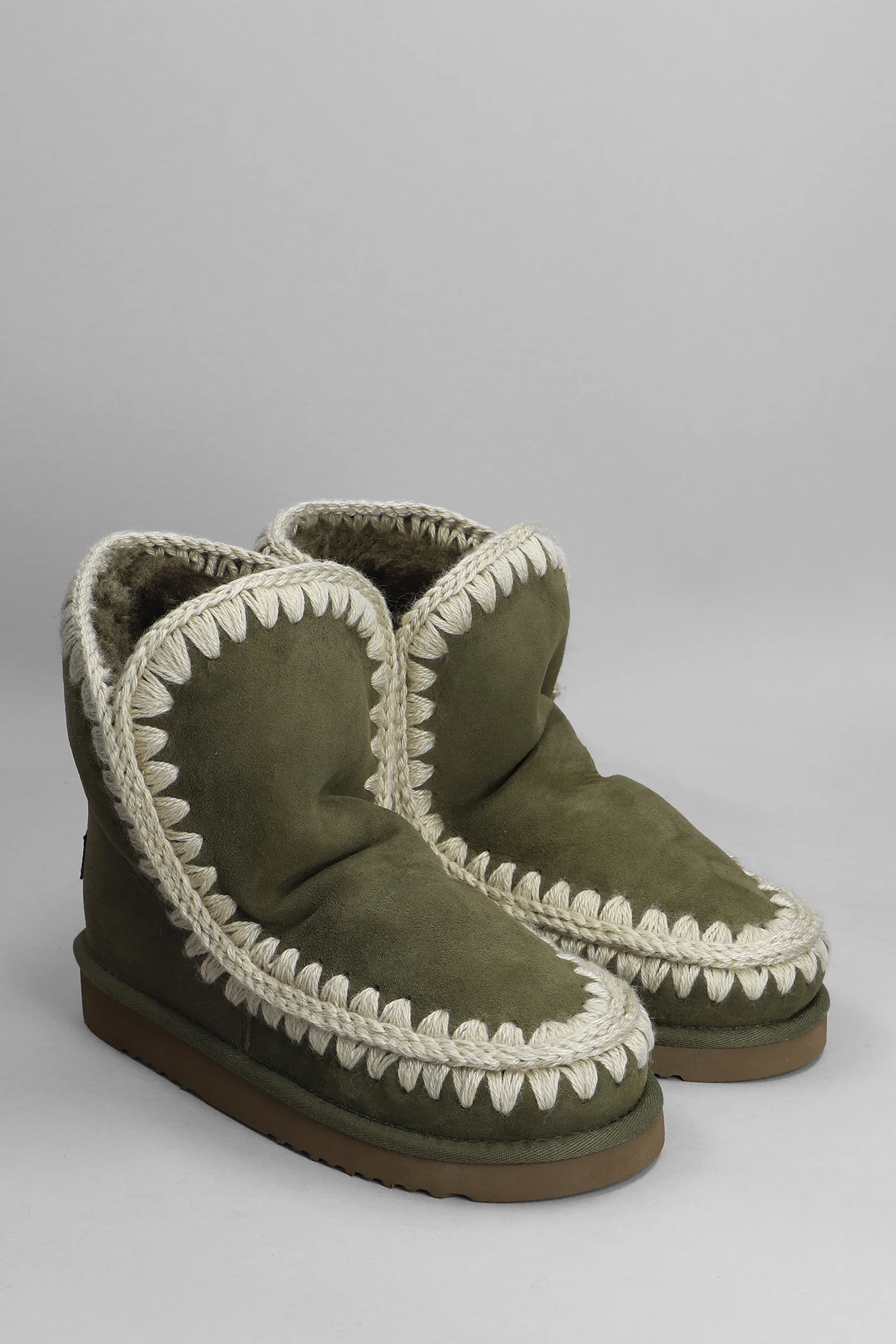Eskimo 18 low heels Ankle boots in green suede - Image 2