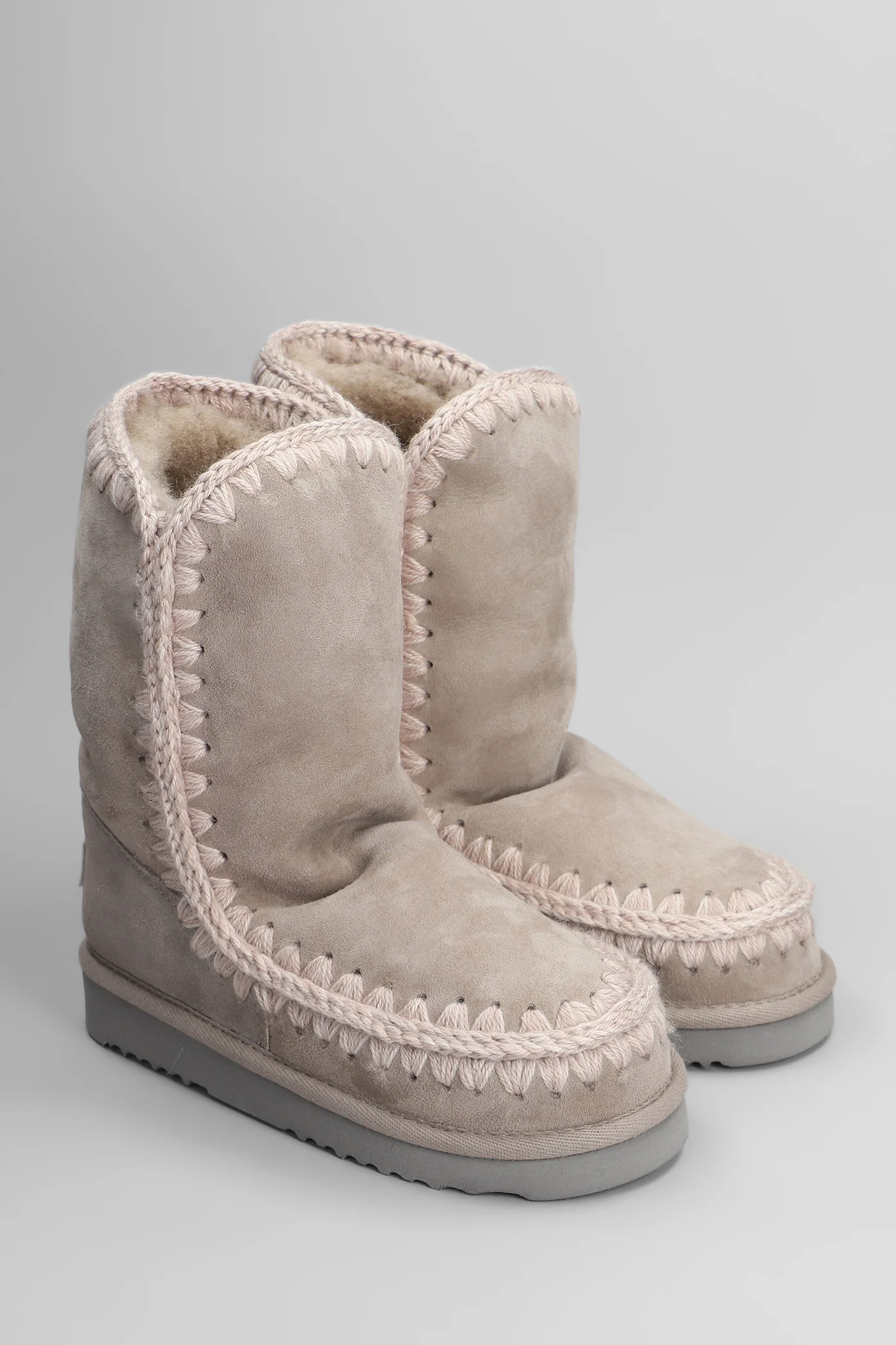 Eskimo 24 low heels Ankle boots in beige suede - Image 2