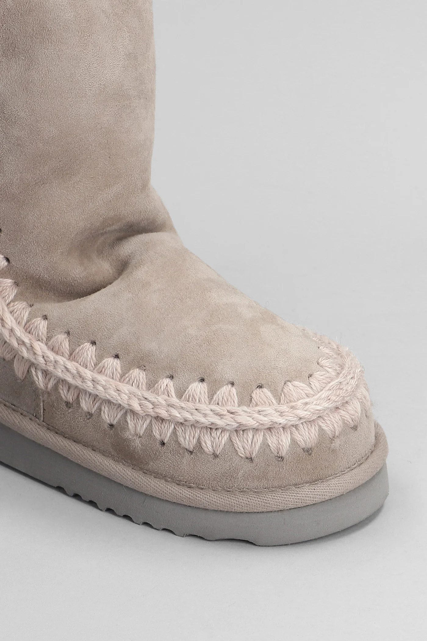 Eskimo 24 low heels Ankle boots in beige suede - Image 5