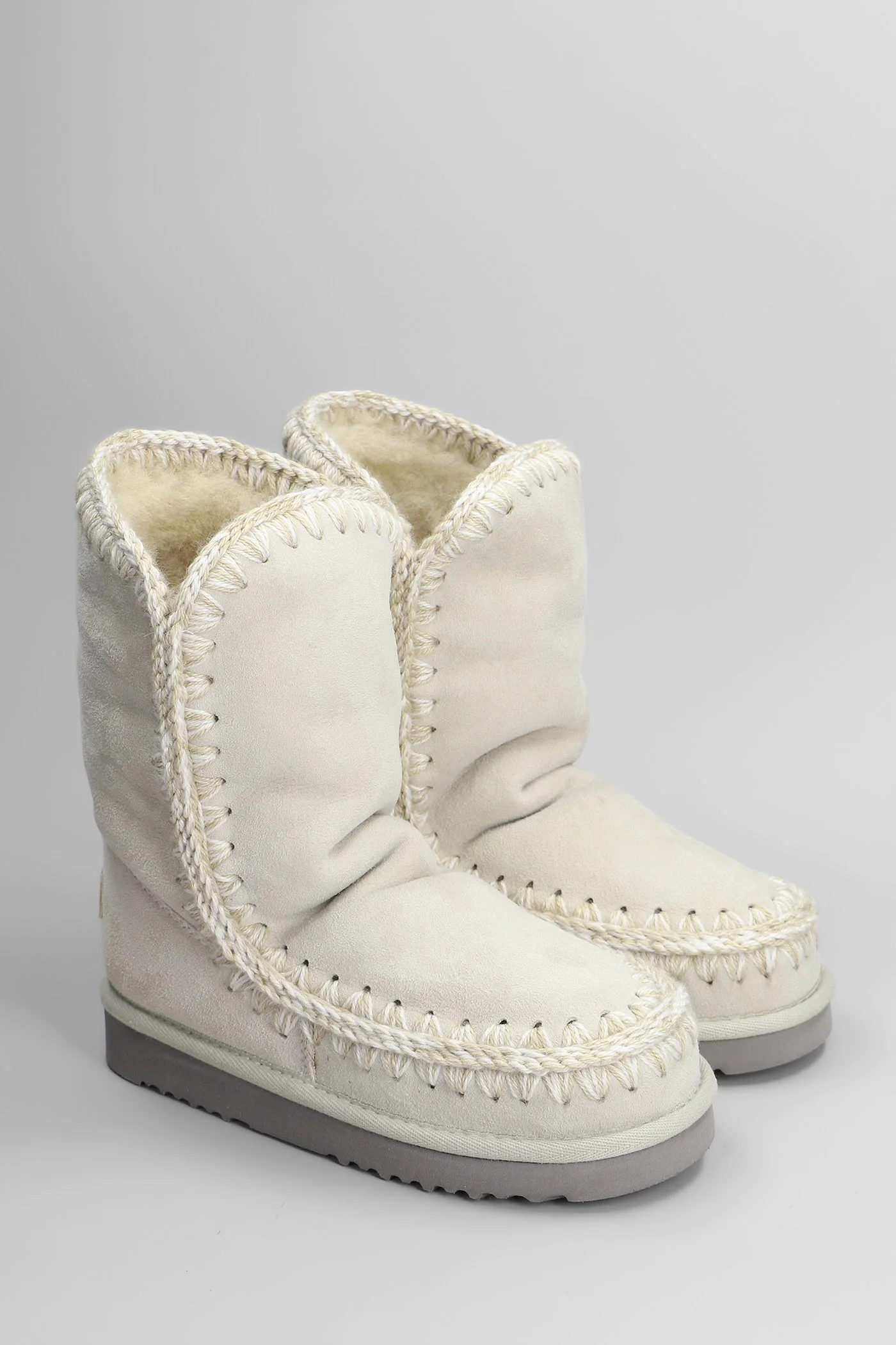 Eskimo 24 low heels Ankle boots in beige suede - Image 2