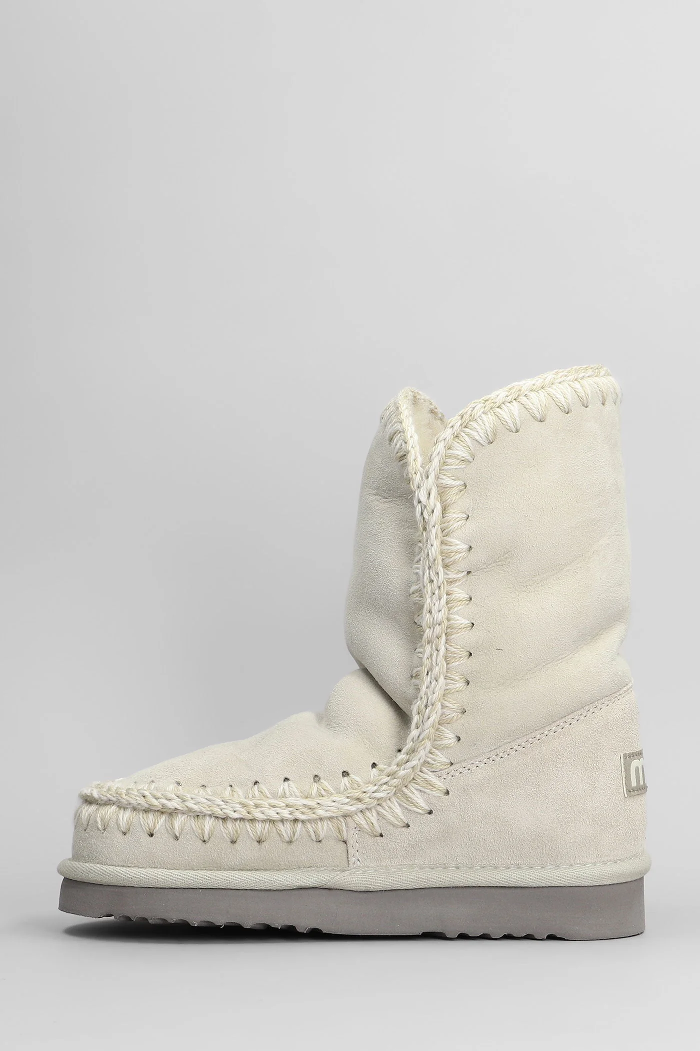 Eskimo 24 low heels Ankle boots in beige suede - Image 3