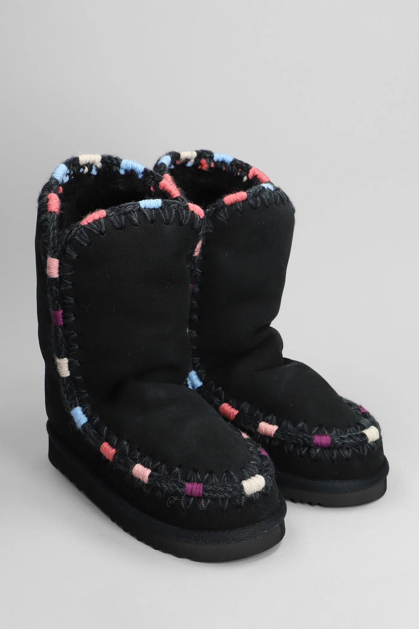 Eskimo 24 low heels Ankle boots in black suede - Image 2