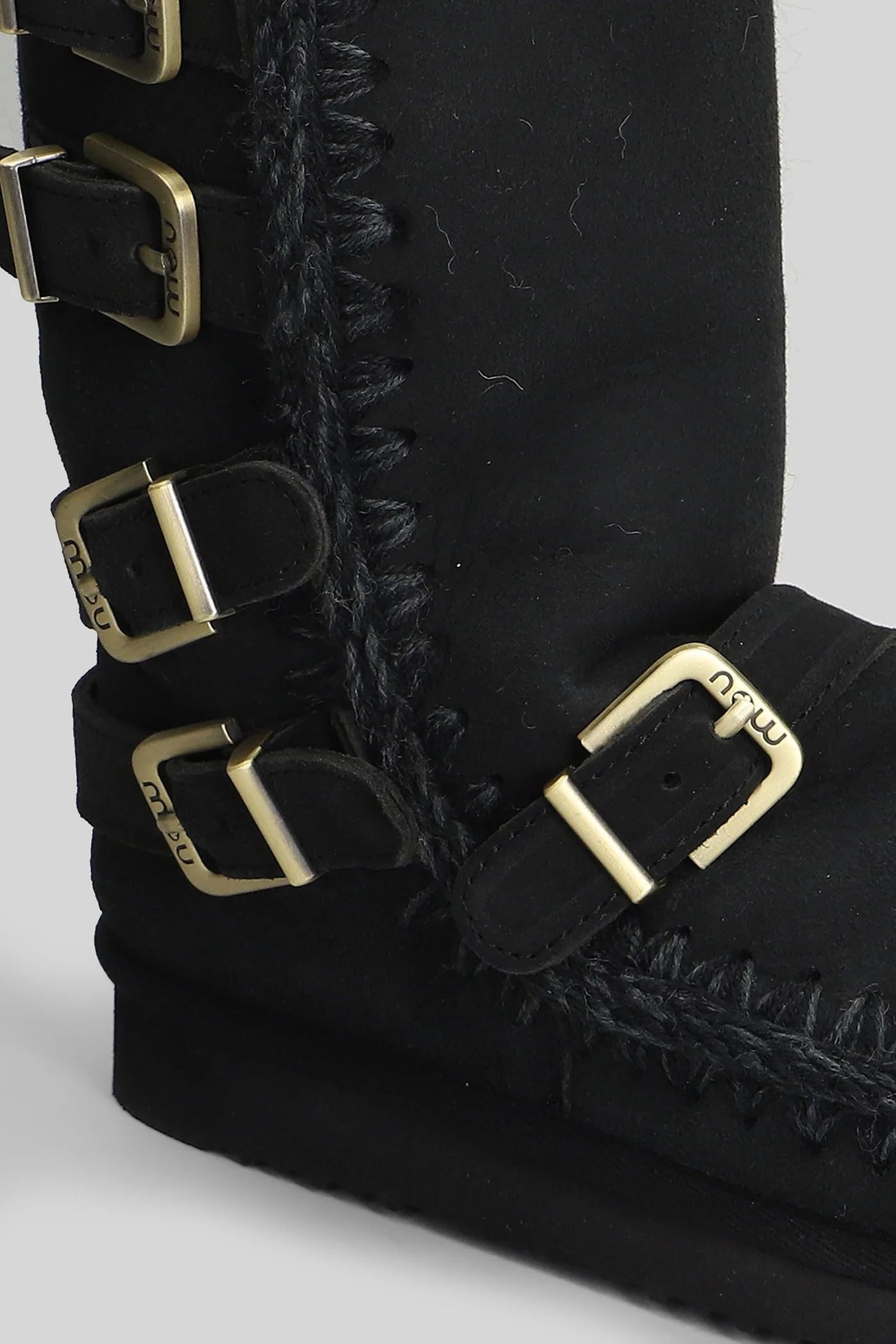 Eskimo 40 low heels boots in black suede - Image 15