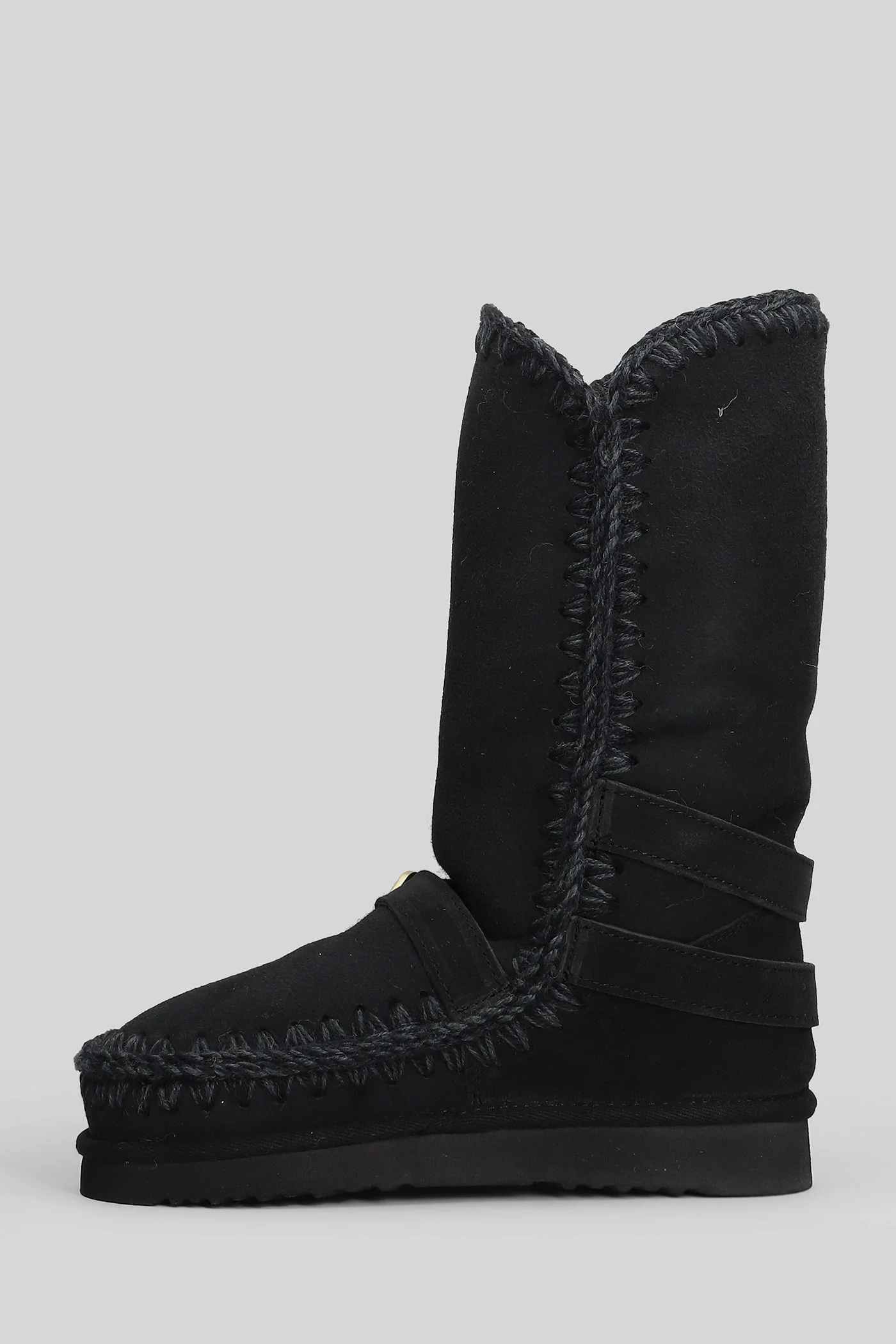 Eskimo 40 low heels boots in black suede - Image 3