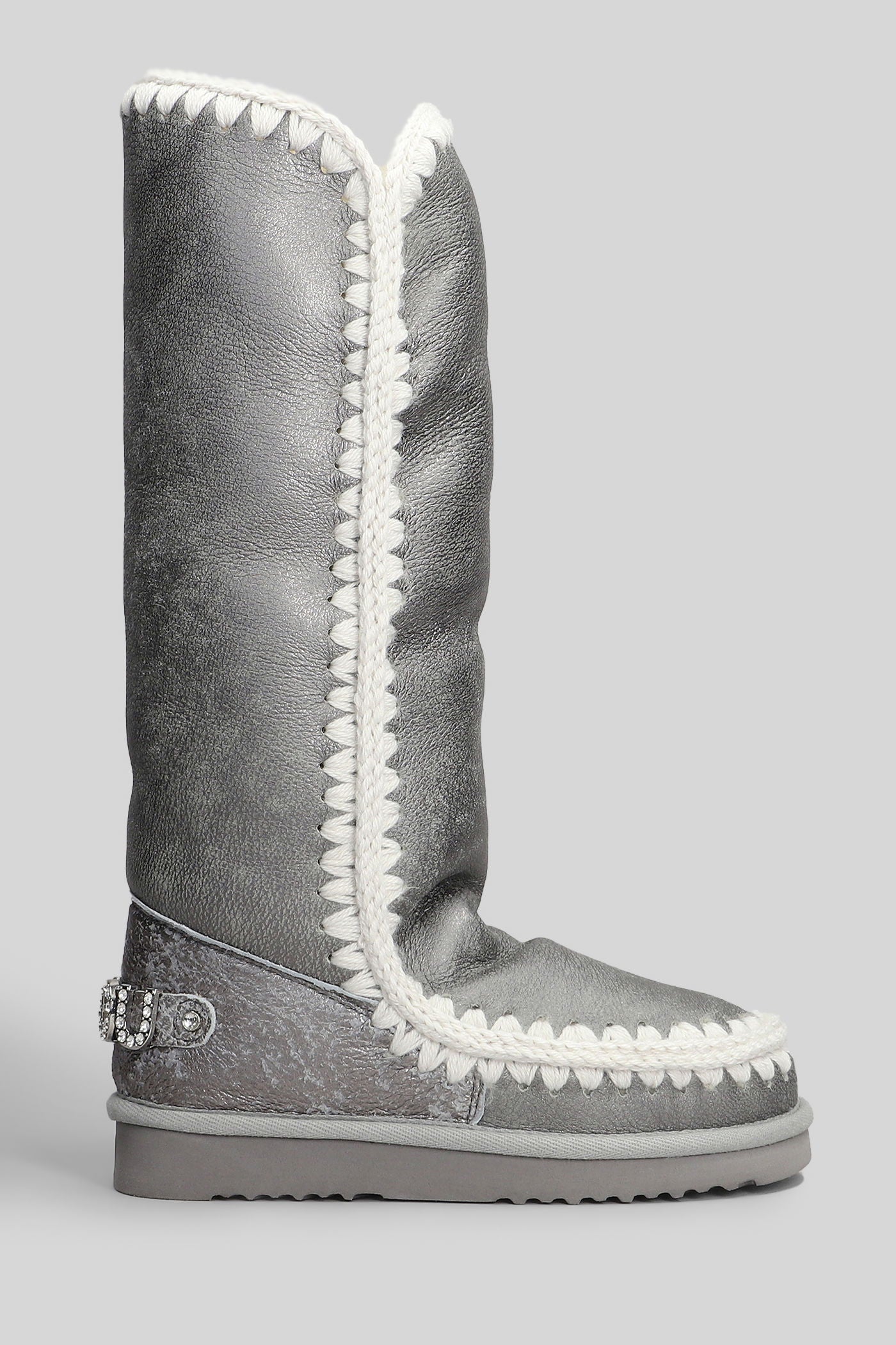 Eskimo 40 low heels boots in silver suede