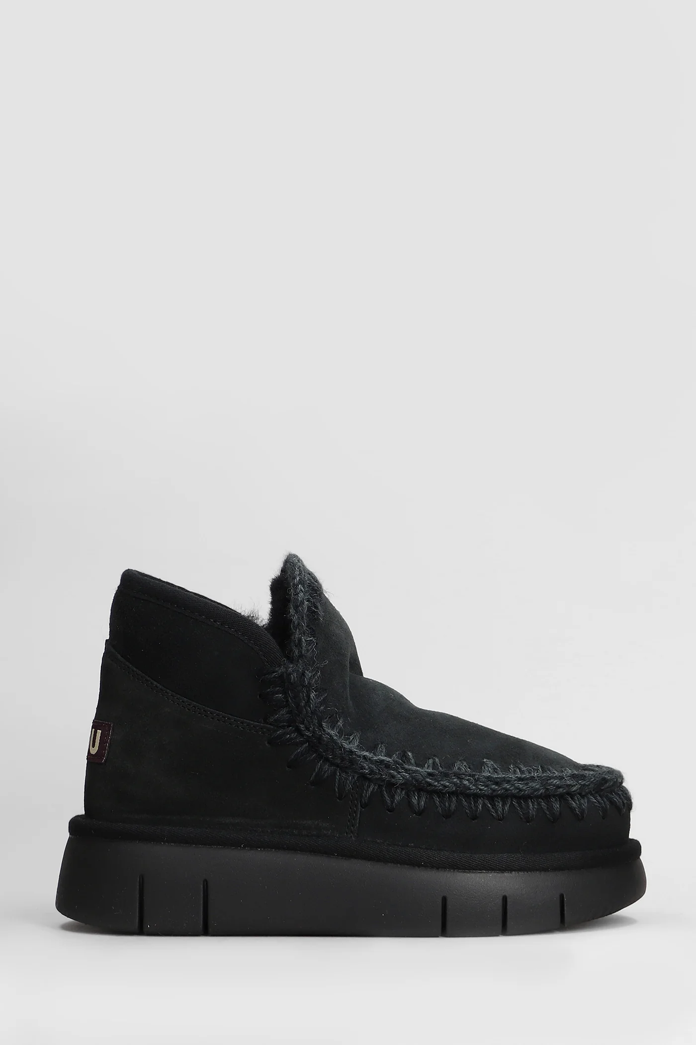Eskimo bounce low heels Ankle boots in black suede