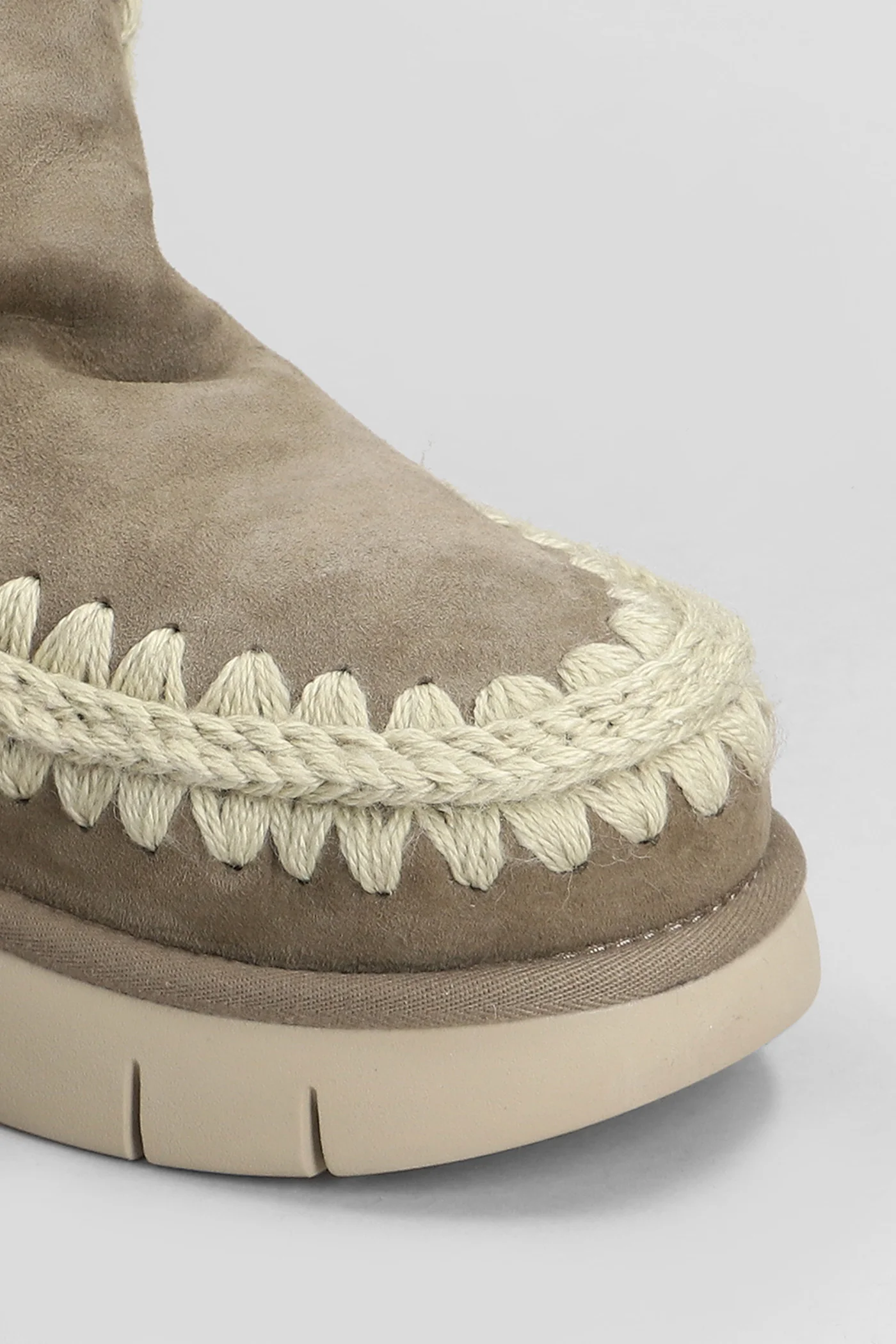 Eskimo bounce low heels Ankle boots in grey suede - Image 5