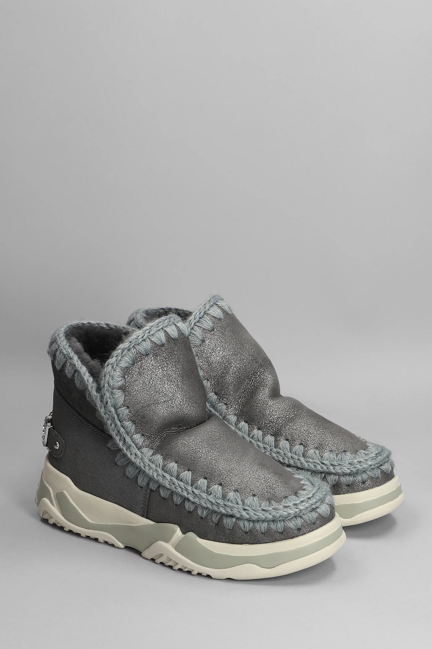 Eskimo Trainer low heels Ankle boots in grey leather - Image 2