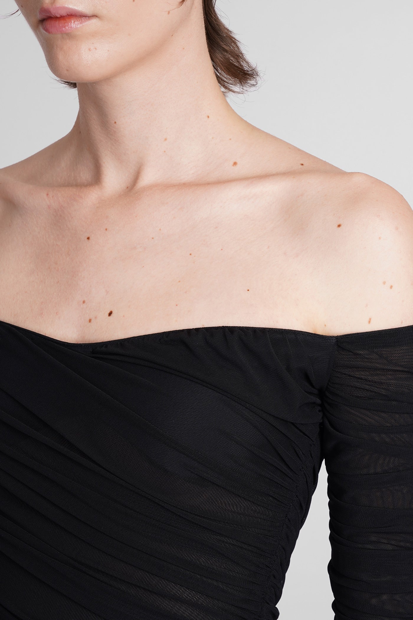 Body in black polyester - Image 5
