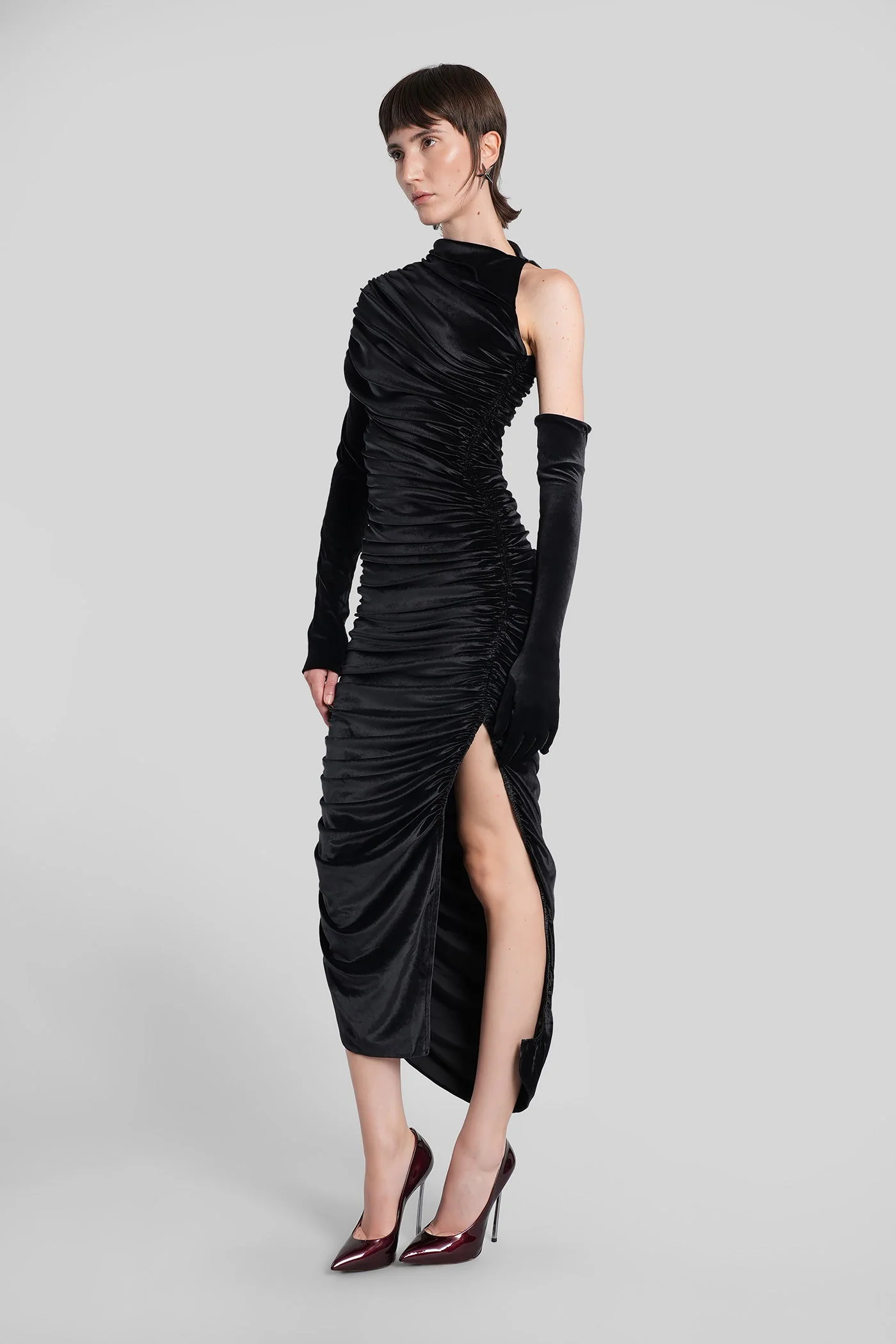 Long dress in black velvet - Image 4