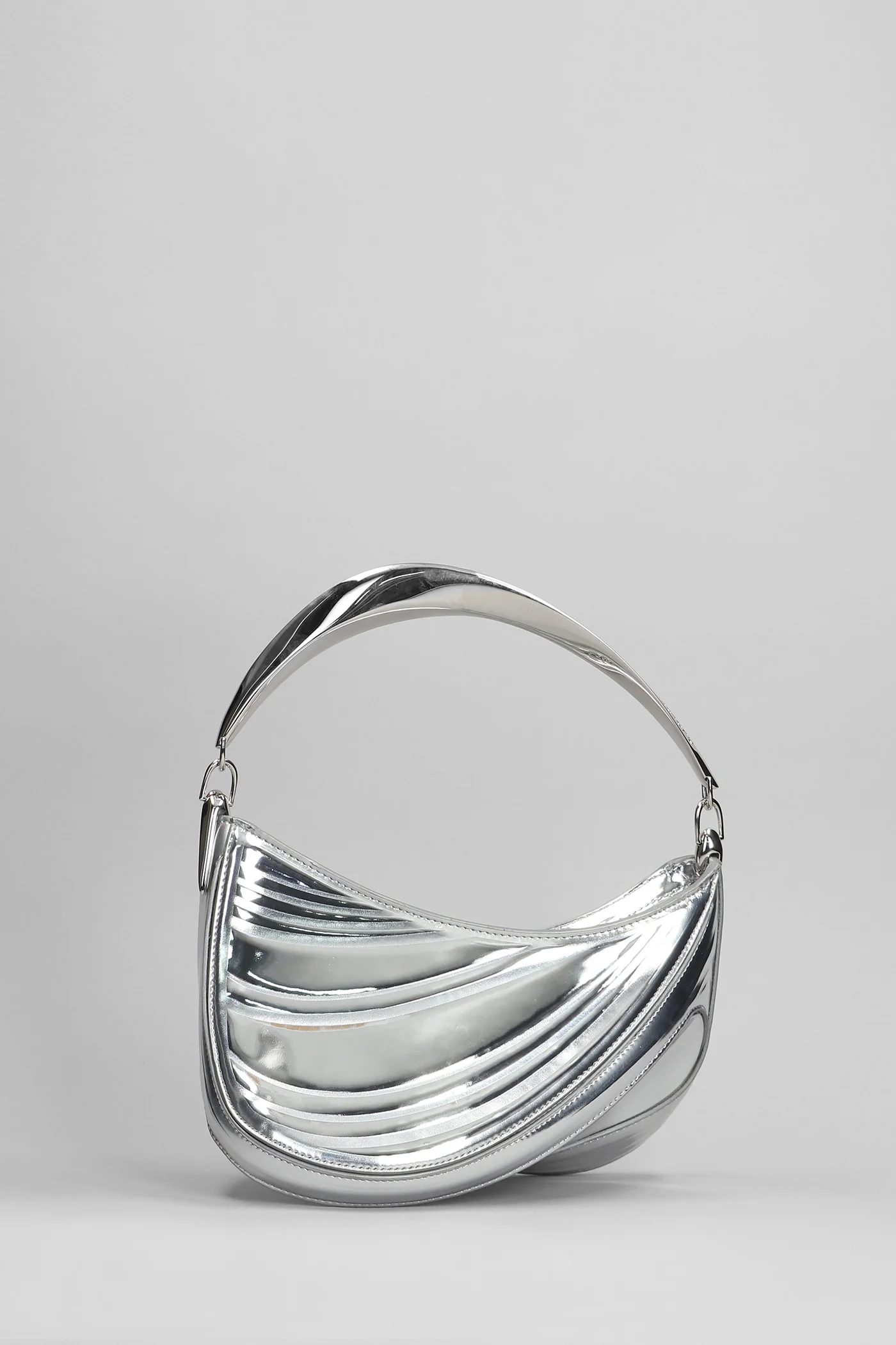 Shoulder bag in silver leather - Image 3
