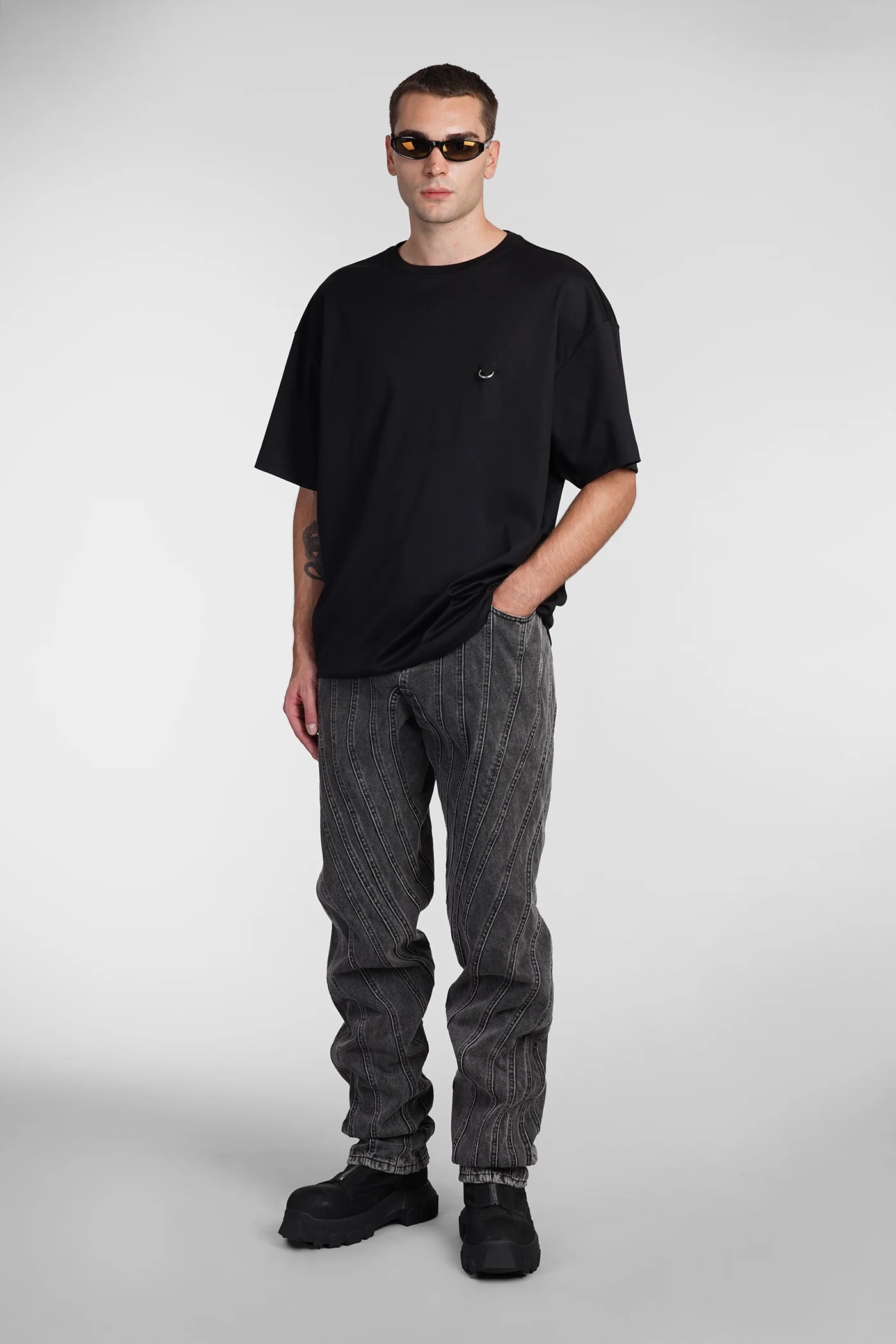 T-Shirt in black cotton - Image 2