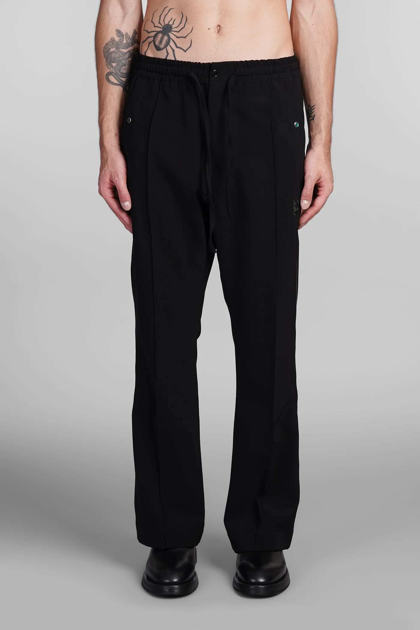 Pants in black polyester