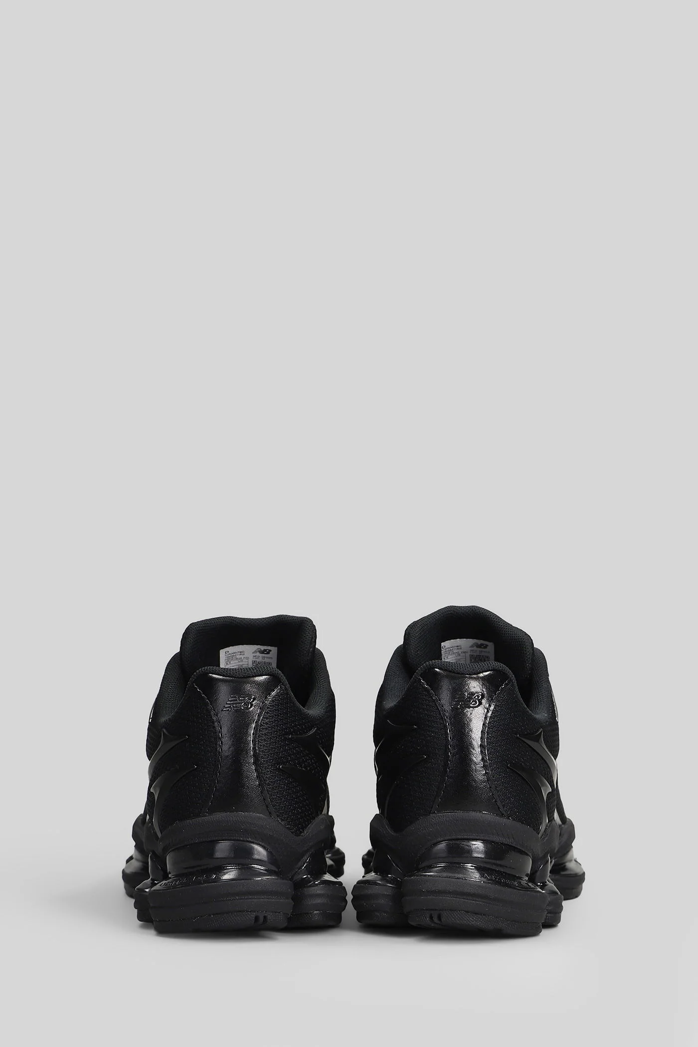 2000 Sneakers in black leather and fabric - Image 4